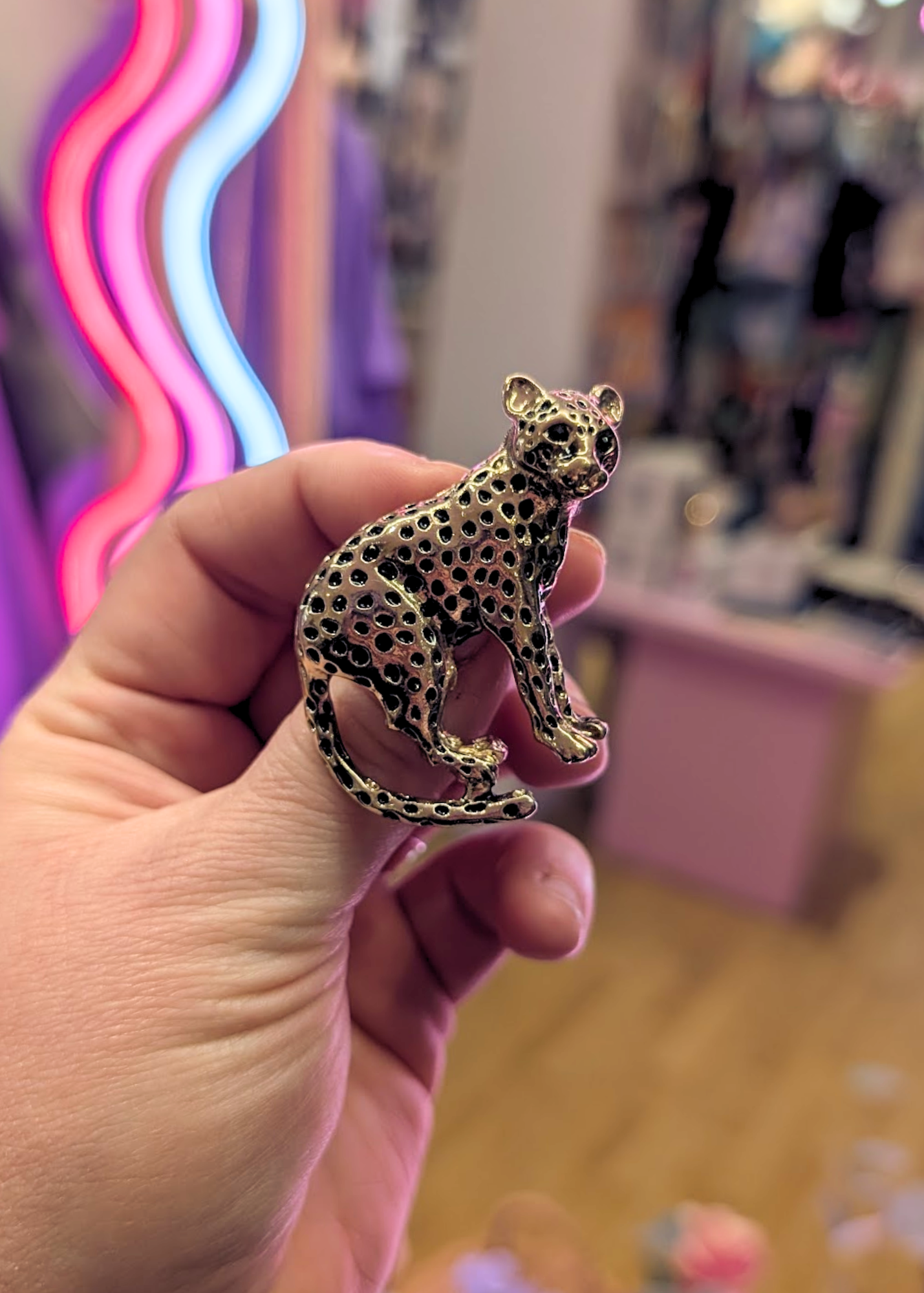 The Edit - Leopard Brooch