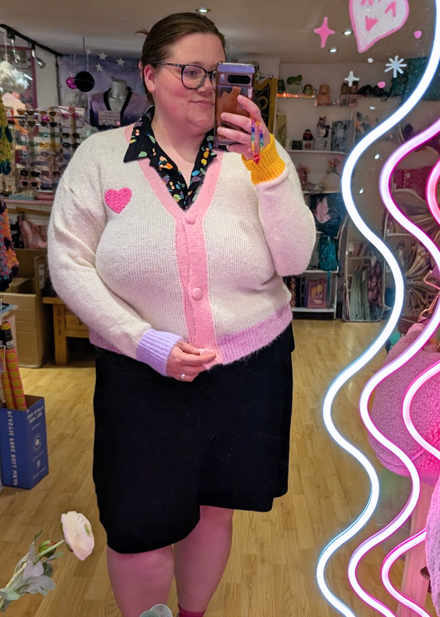 The Edit - Colourblock Love LA Cardigan in Cream