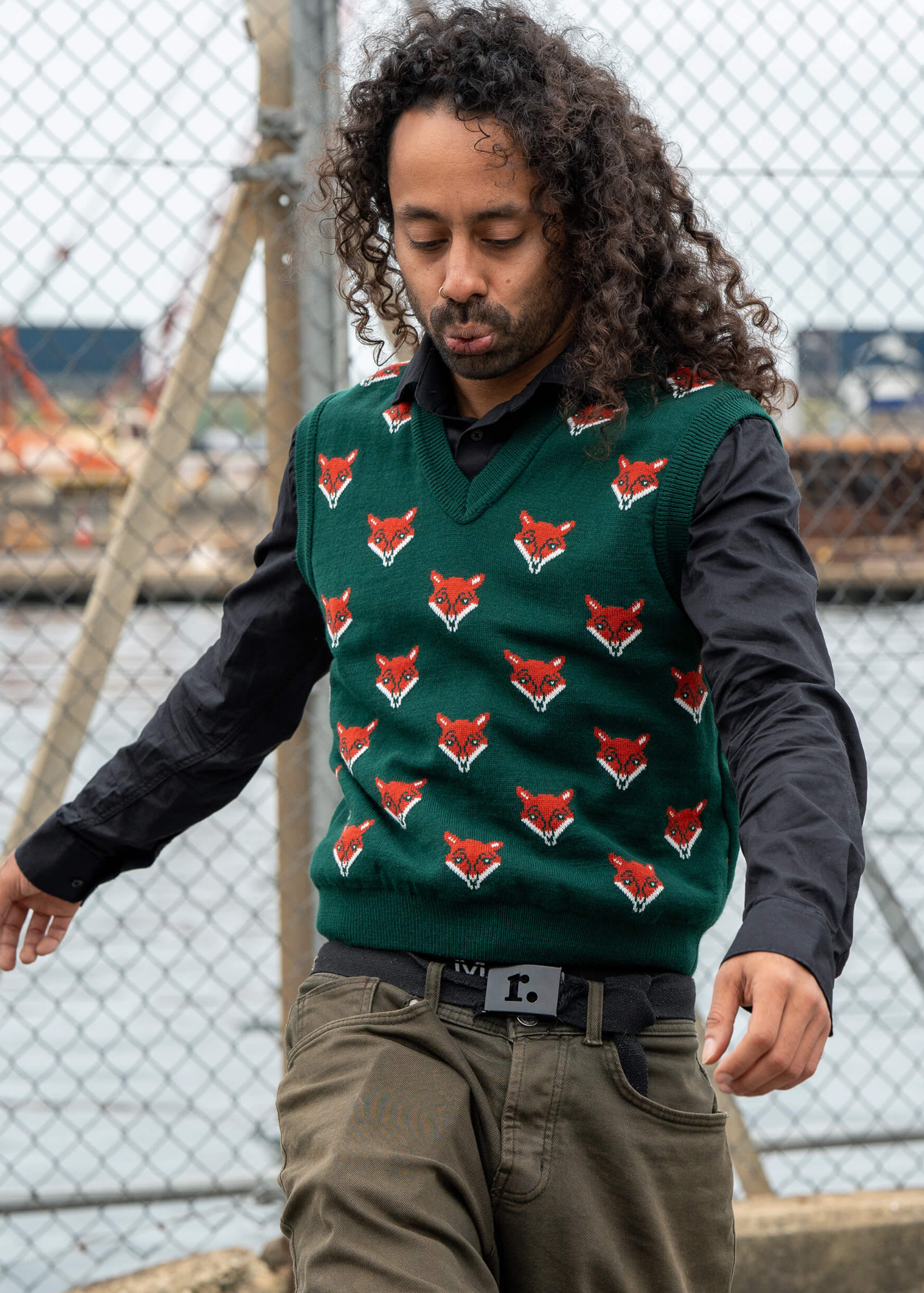 Run & Fly - Fox Head V-Neck Knitted Tank Top Vest