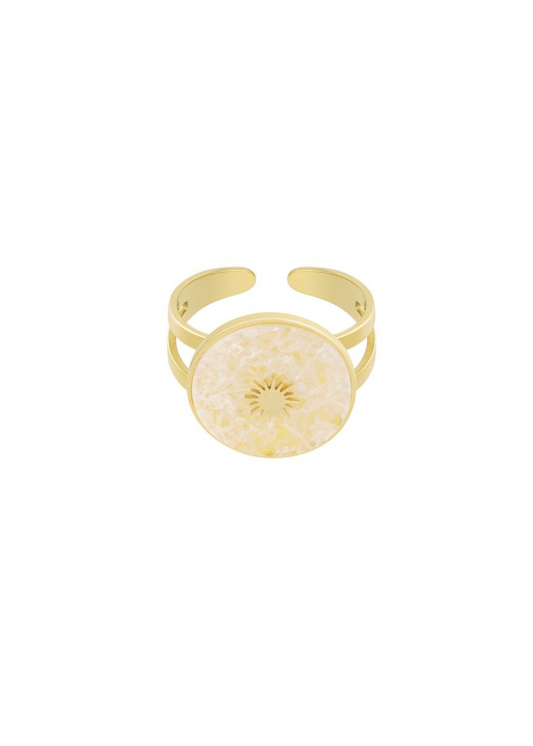 The Edit - Round White Stone Ring with Sun Detail