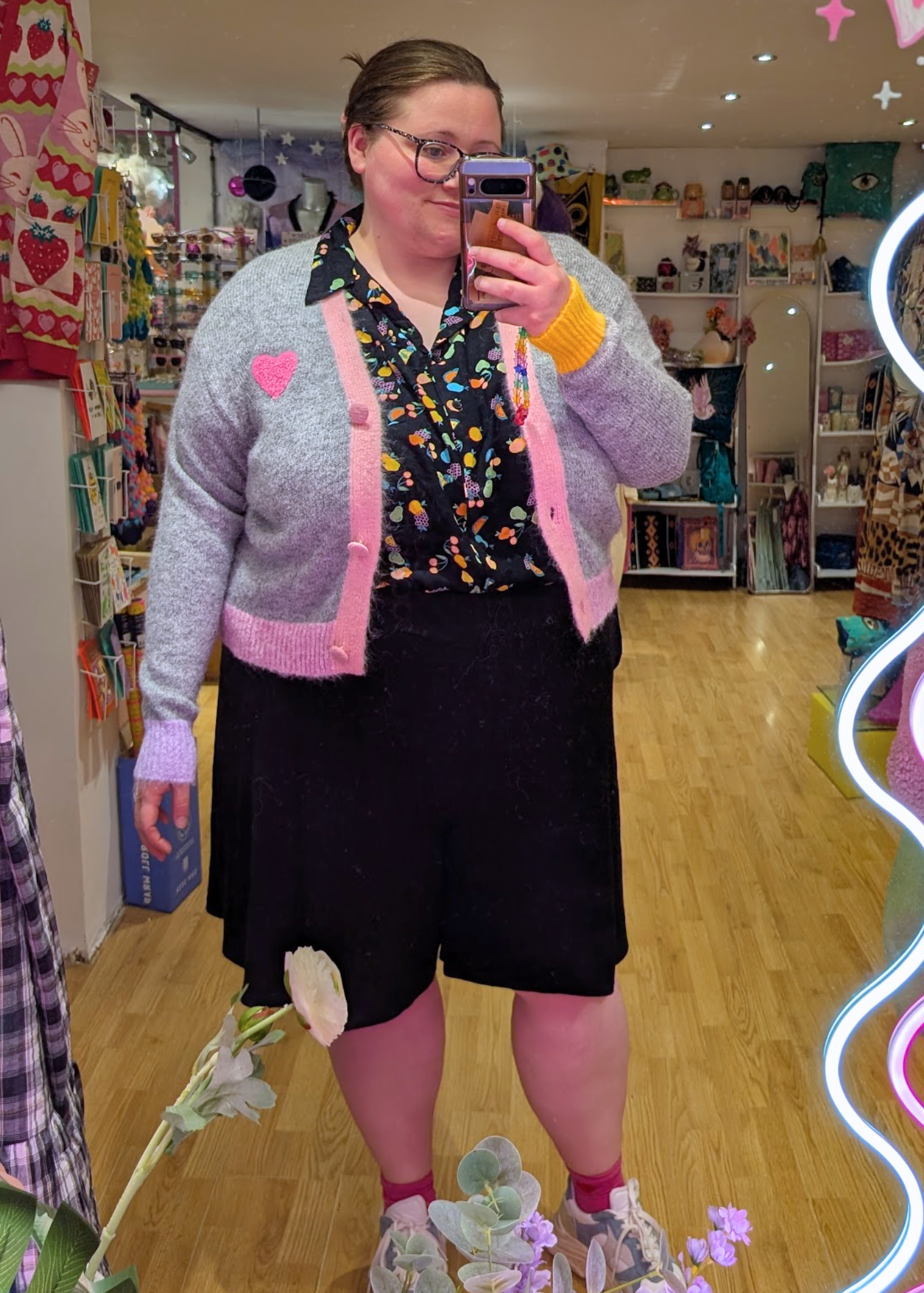 The Edit - Colourblock Love LA Cardigan in Grey