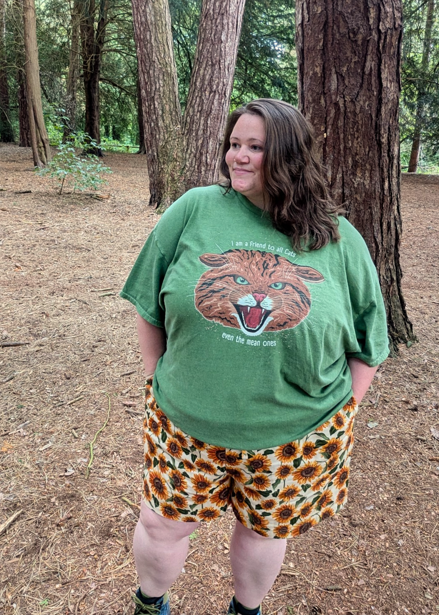 Home of Rainbows - "I'm A Friend To All Cats" Scottish Wildcat Tee