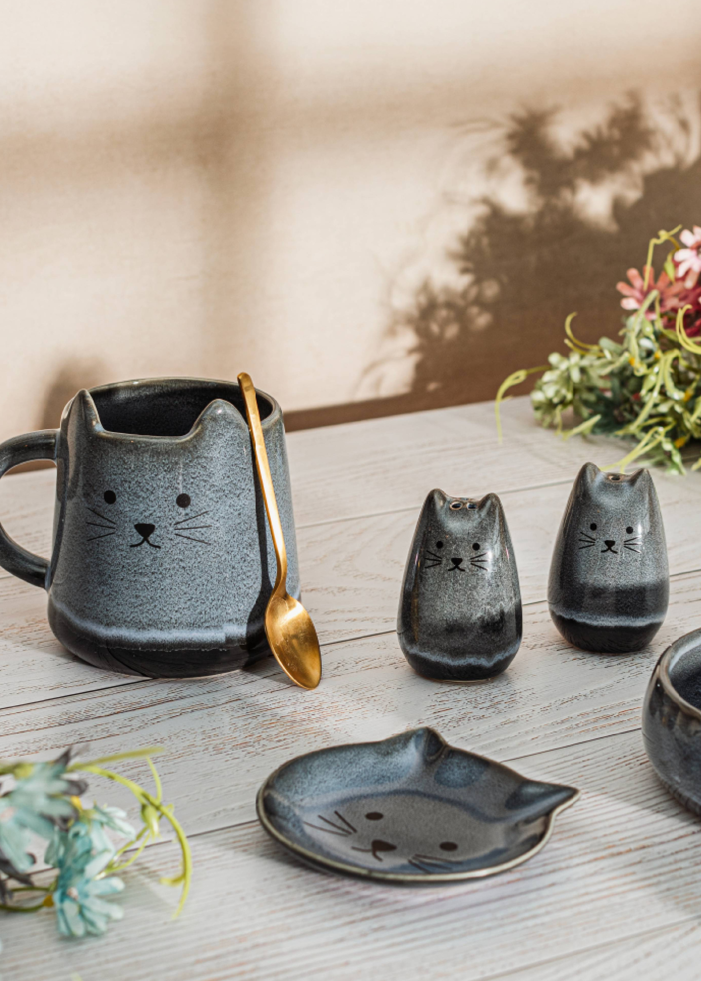Sass & Belle - Mojave Cat Tea Bag Dish