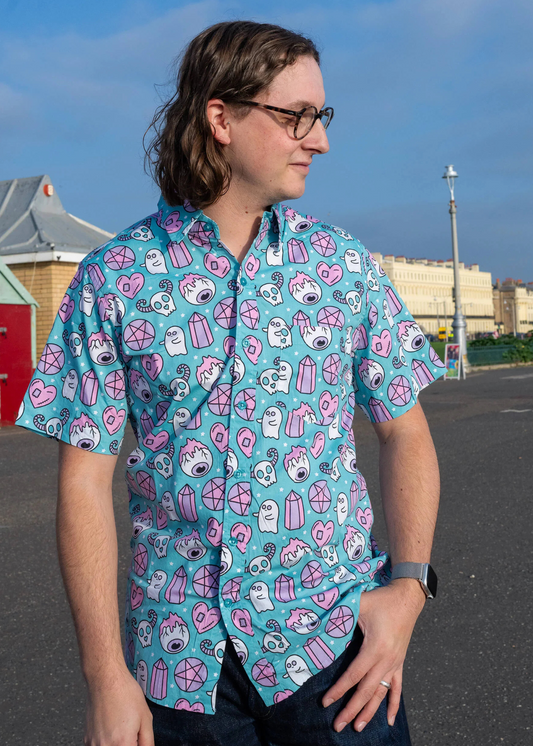 Run & Fly - Pretty Spooky Short Sleeve Shirt