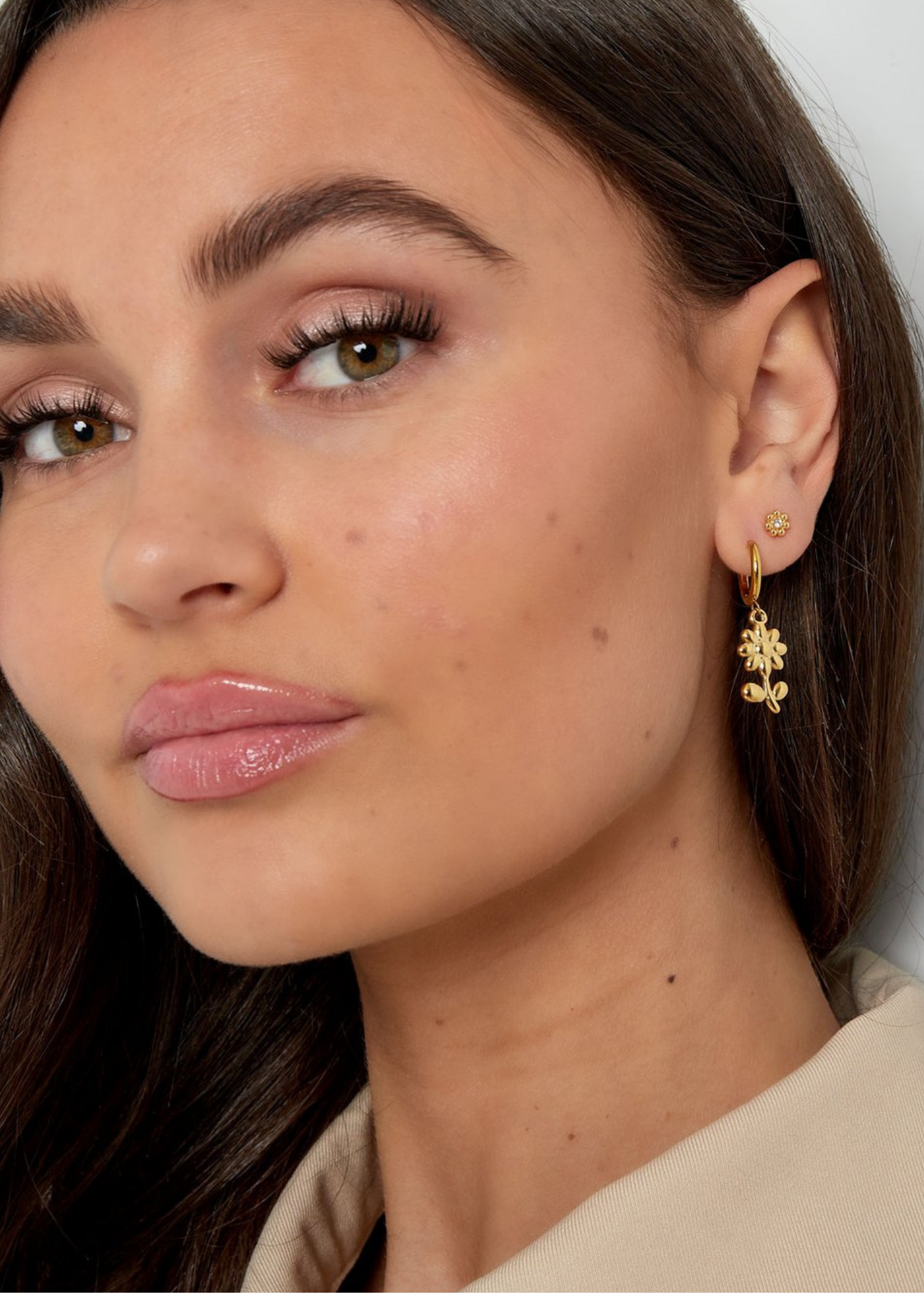 The Edit - Flower Charm Drop Earrings in Silver