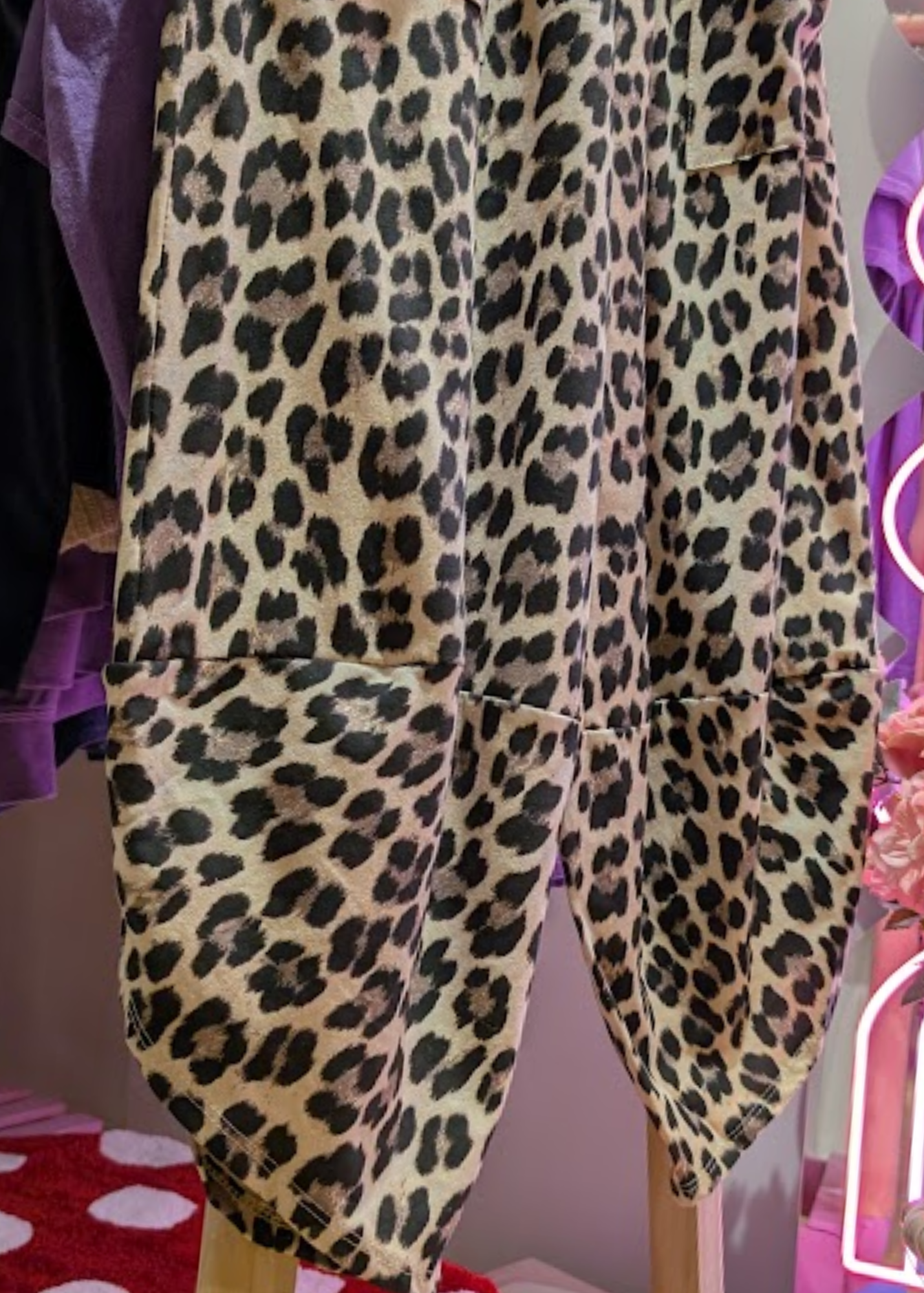 The Edit - Leopard Print Cropped Cocoon Joggers
