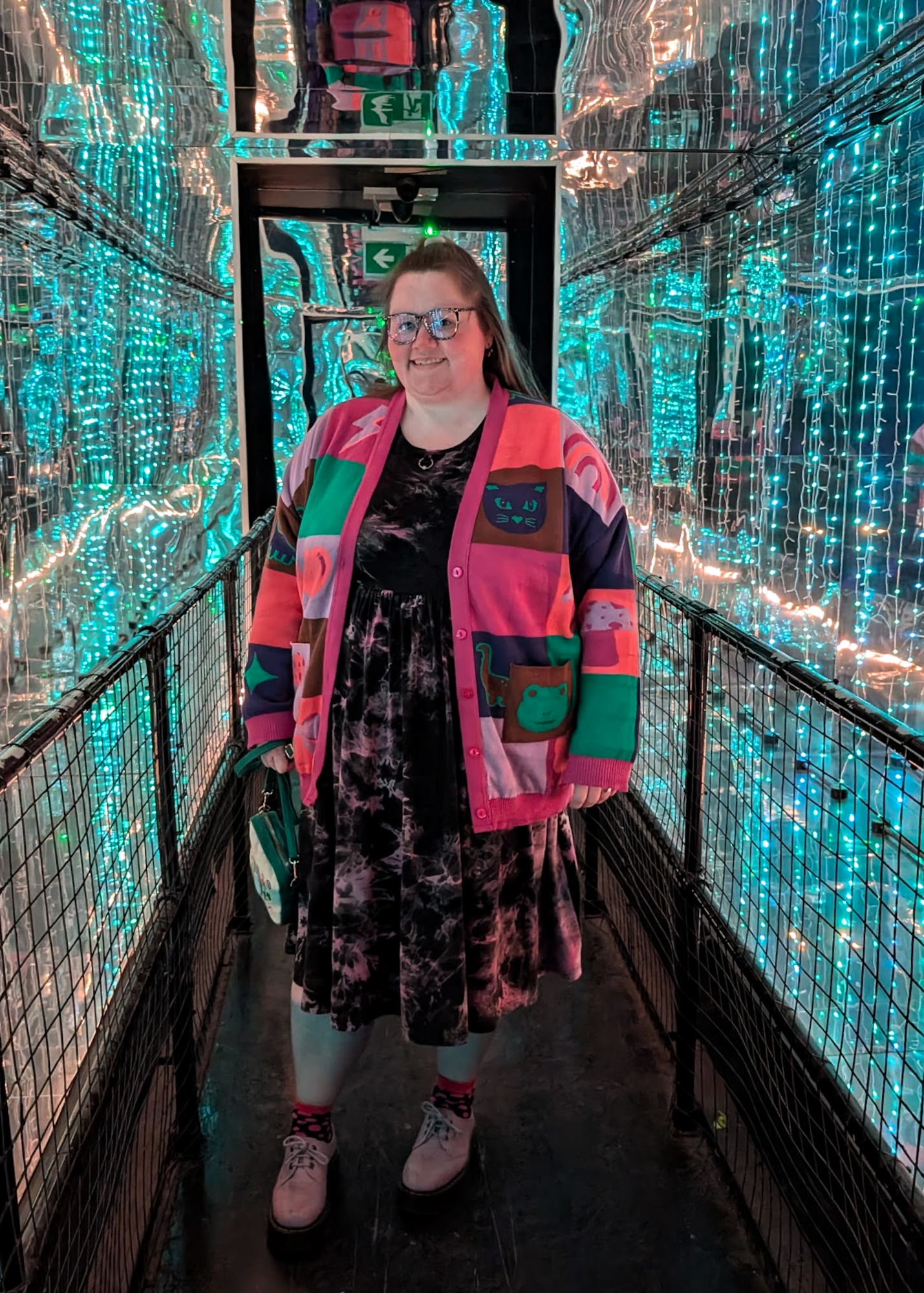 Home of Rainbows - The Cute Check Knit Cardigan