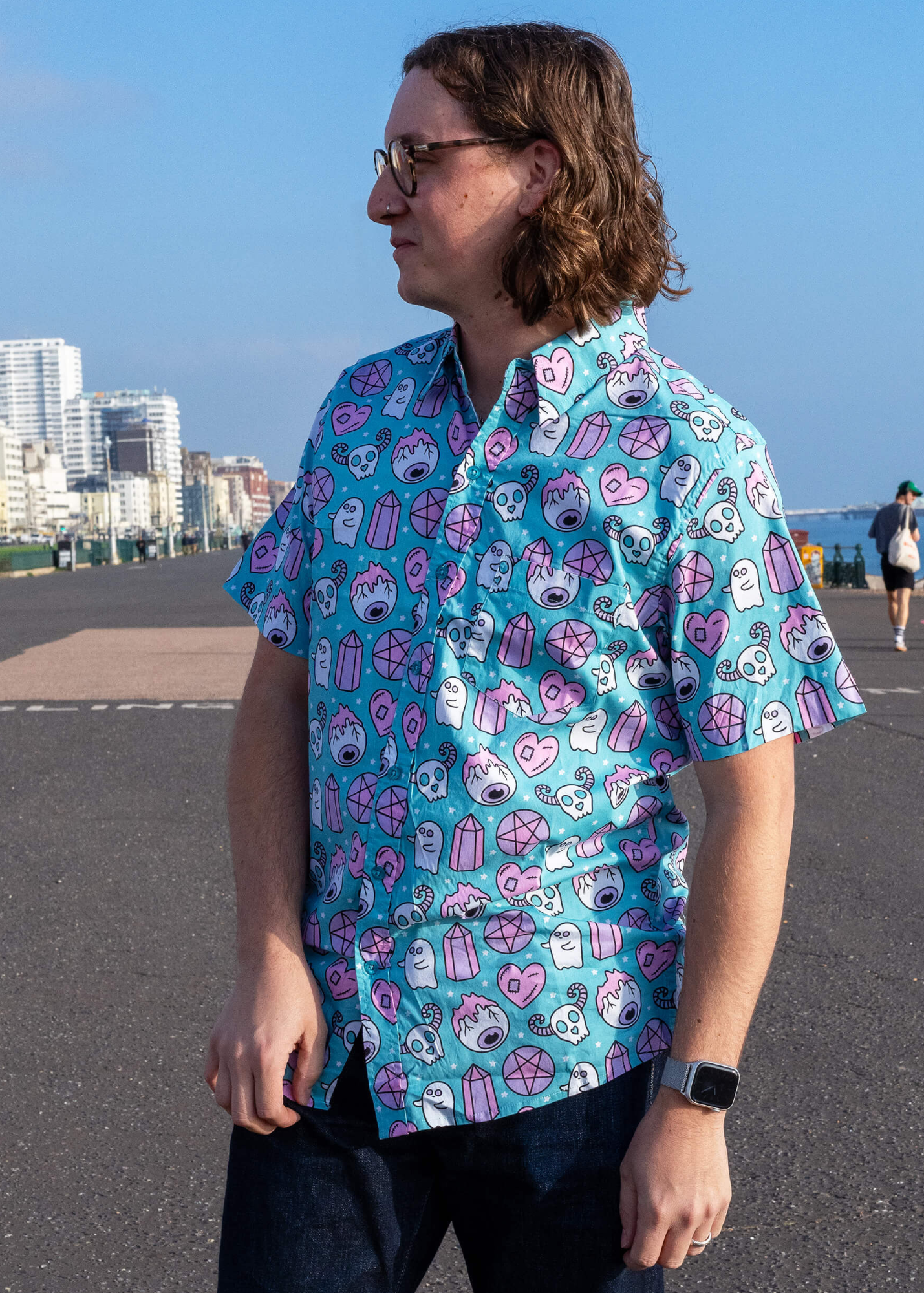 Run & Fly - Pretty Spooky Short Sleeve Shirt