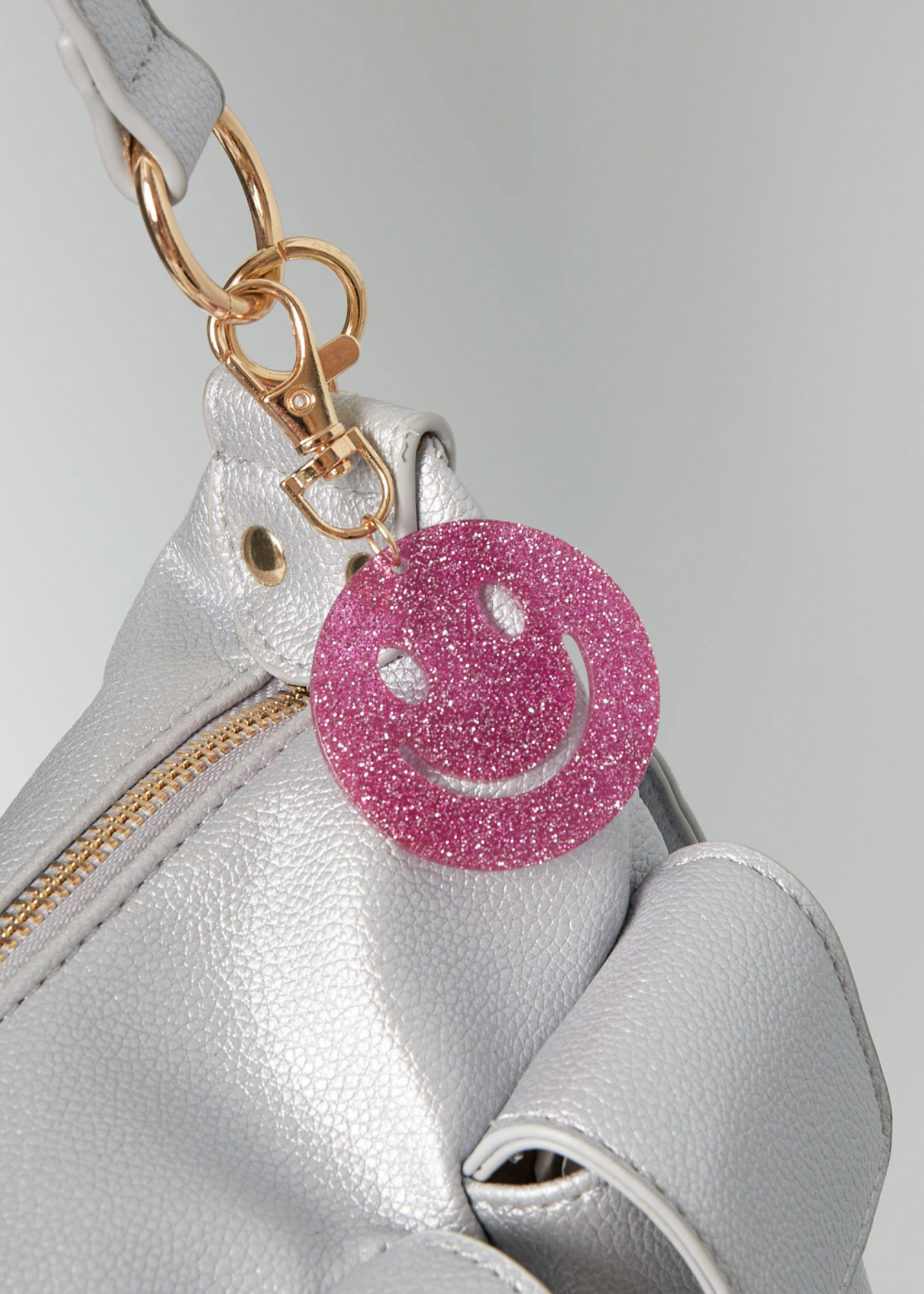 The Edit - Blue Glitter Smiley Face Keyring