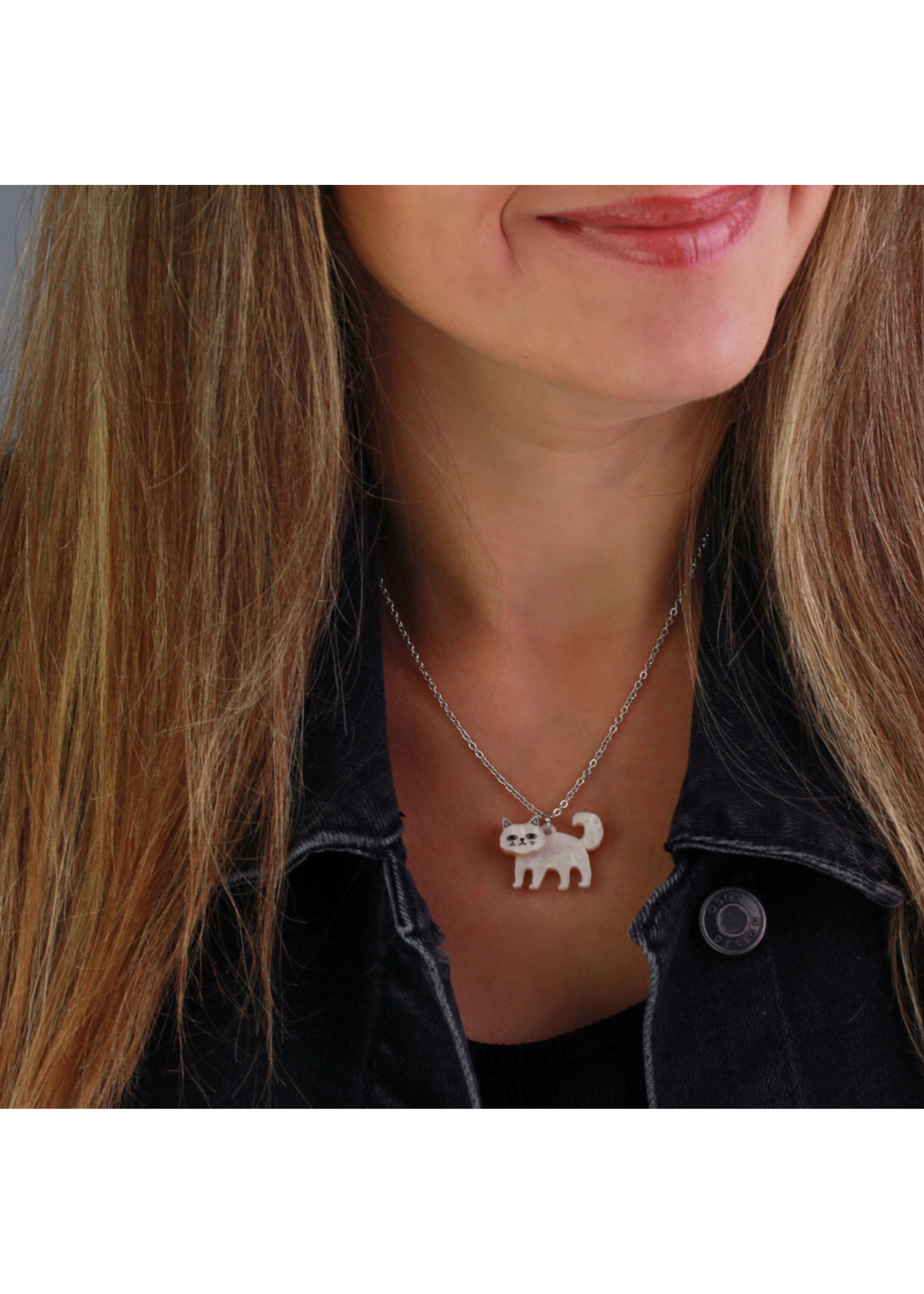 Little Moose - Cream Doodle Cat Charm Necklace