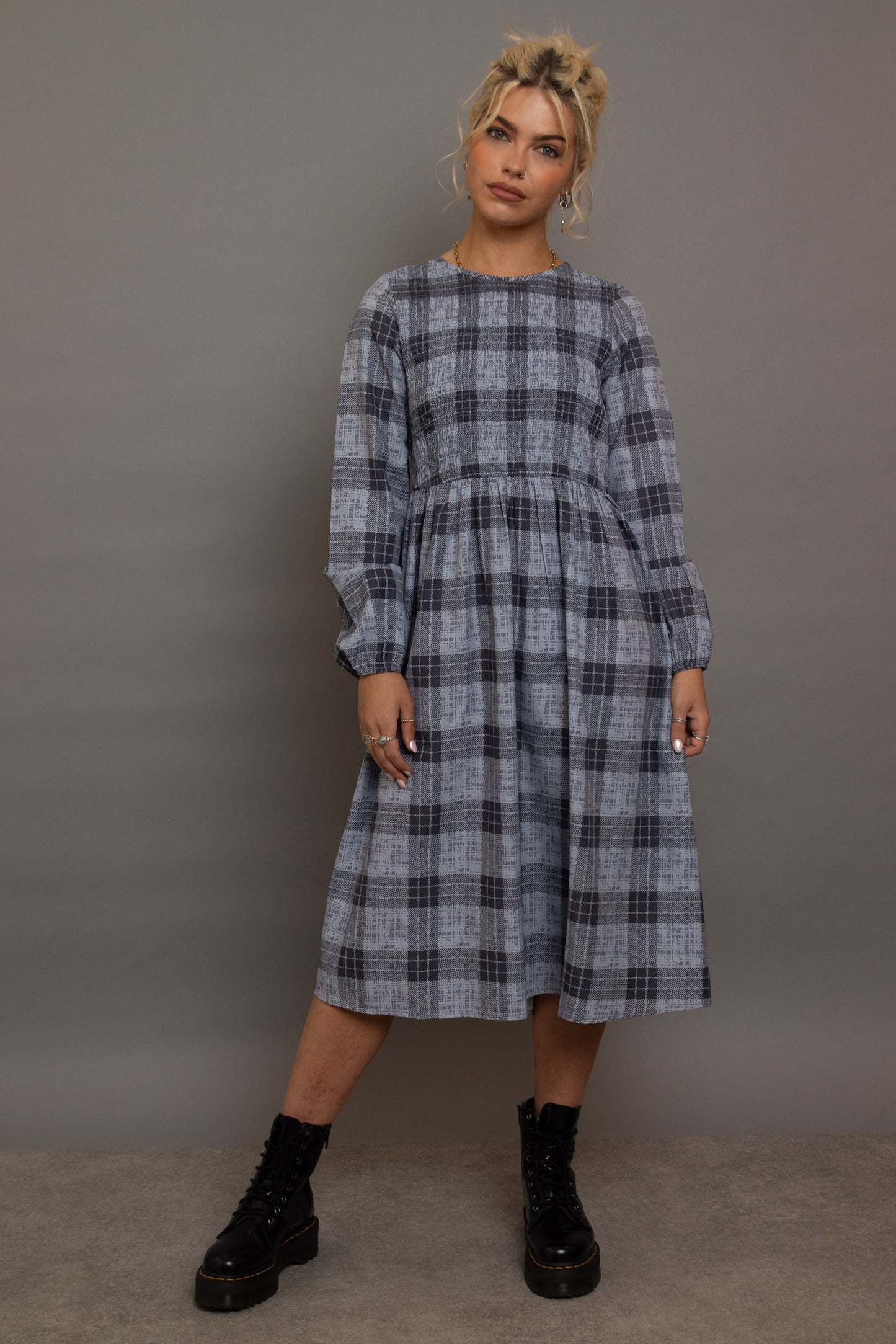 Daisy Street - Checked Print Midaxi Long Sleeved Smock Dress