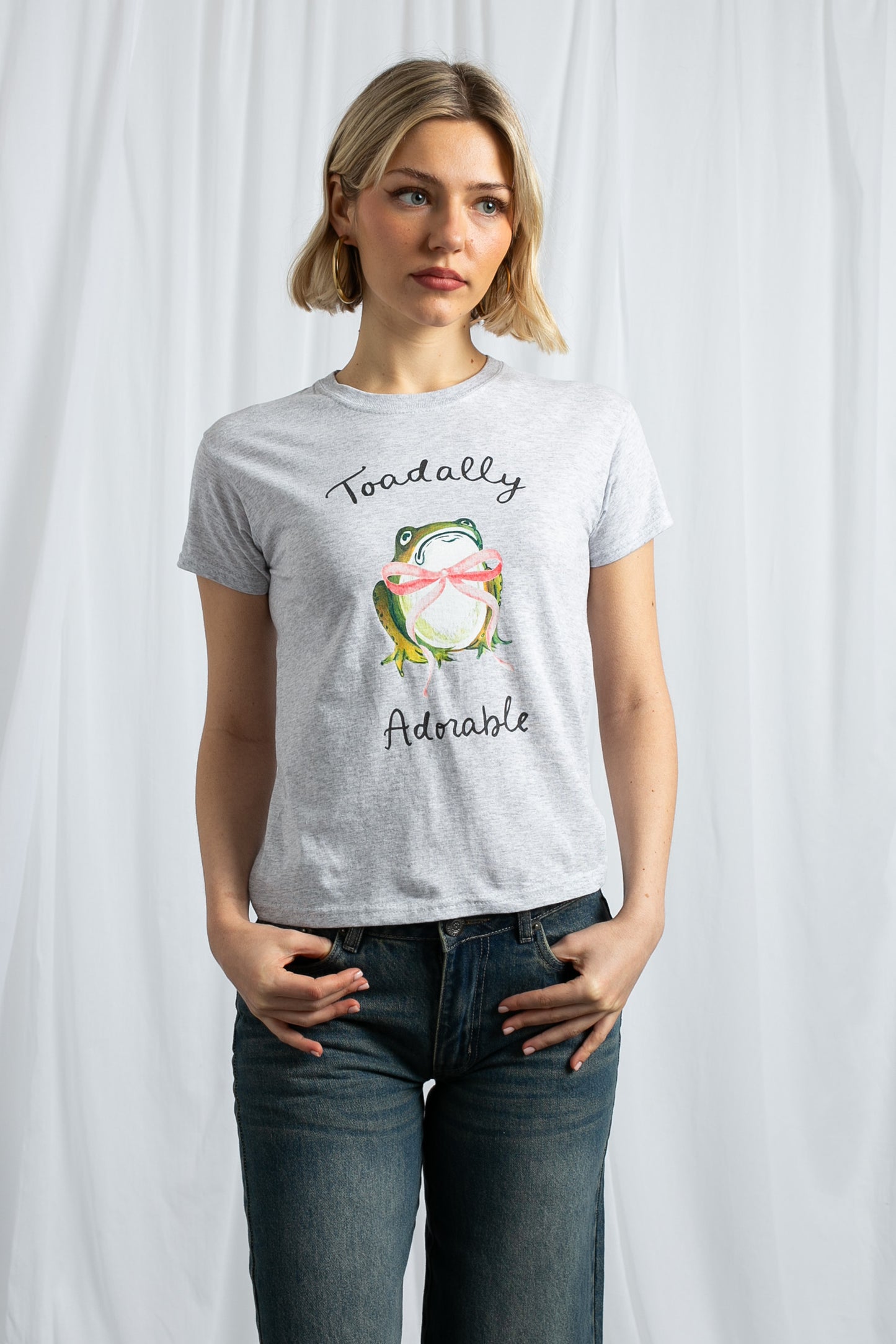 Daisy Street - Toadally Adorable Graphic Grey Baby Tee
