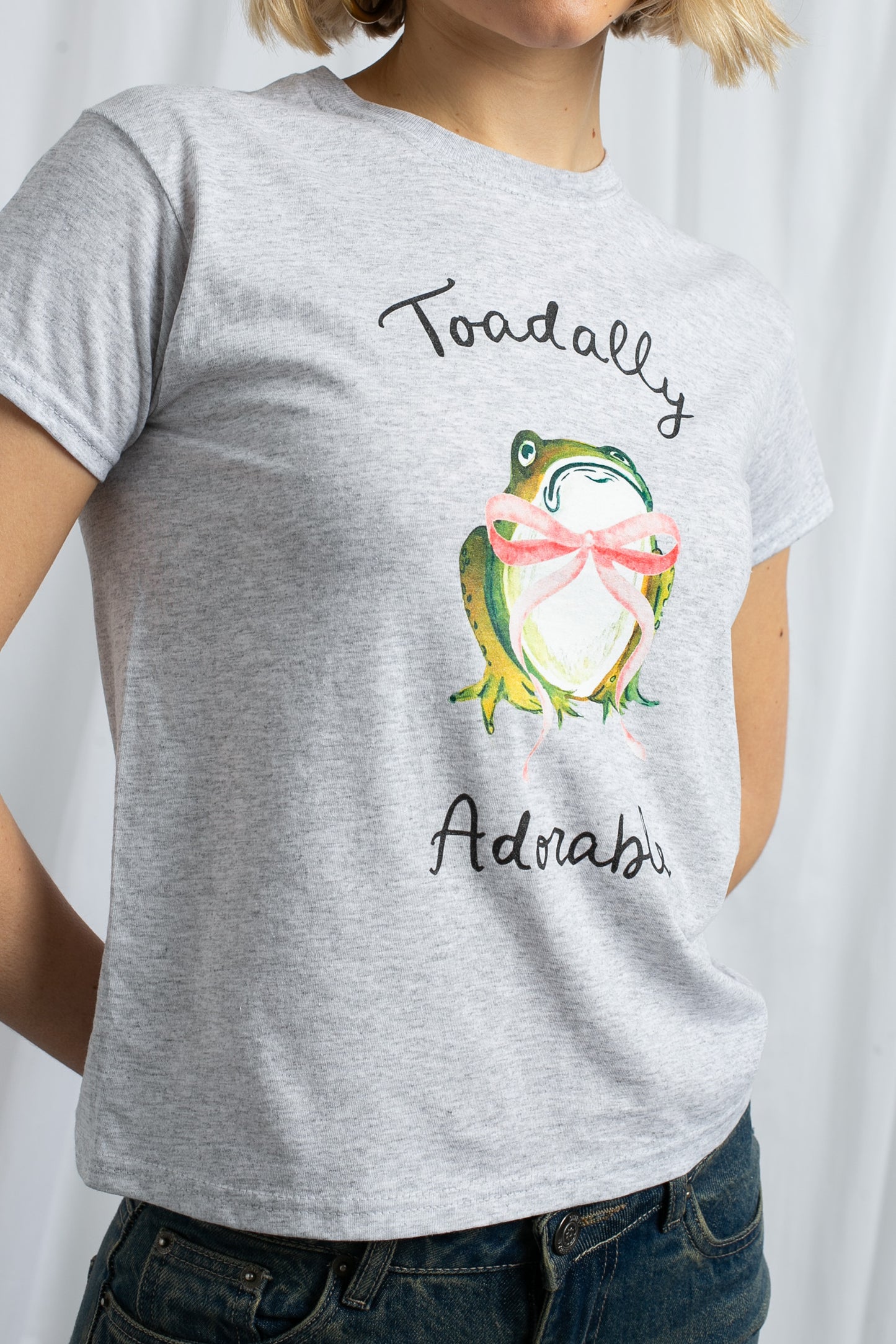 Daisy Street - Toadally Adorable Graphic Grey Baby Tee