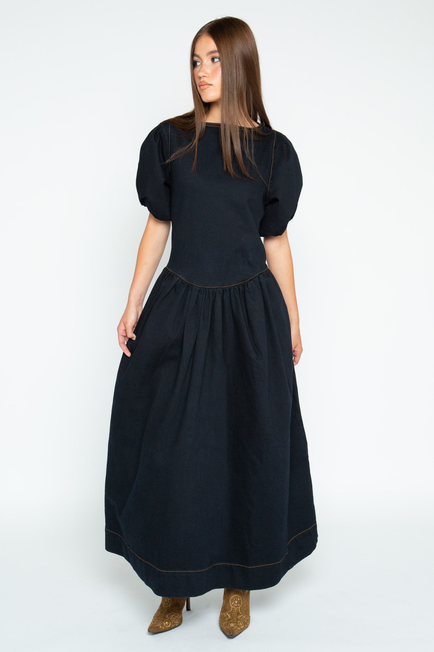 daisy street denim dress Midaxi dress Size:UK 6 / US 8 / EU 39 mermaid wedding dress 2023 Tamela Mann Stuns Fans Leave it open over