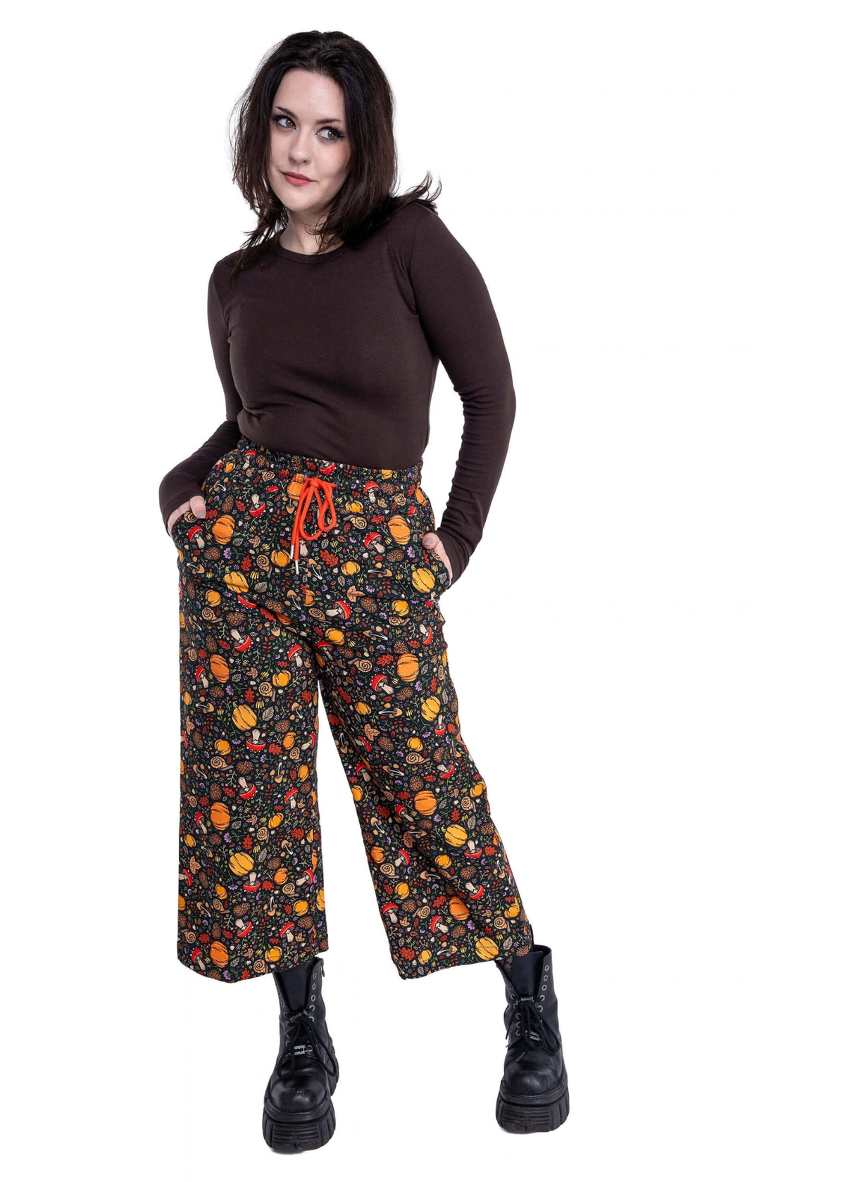 Rebel Romance - Autumn Favourites Wide Leg Cropped Trousers