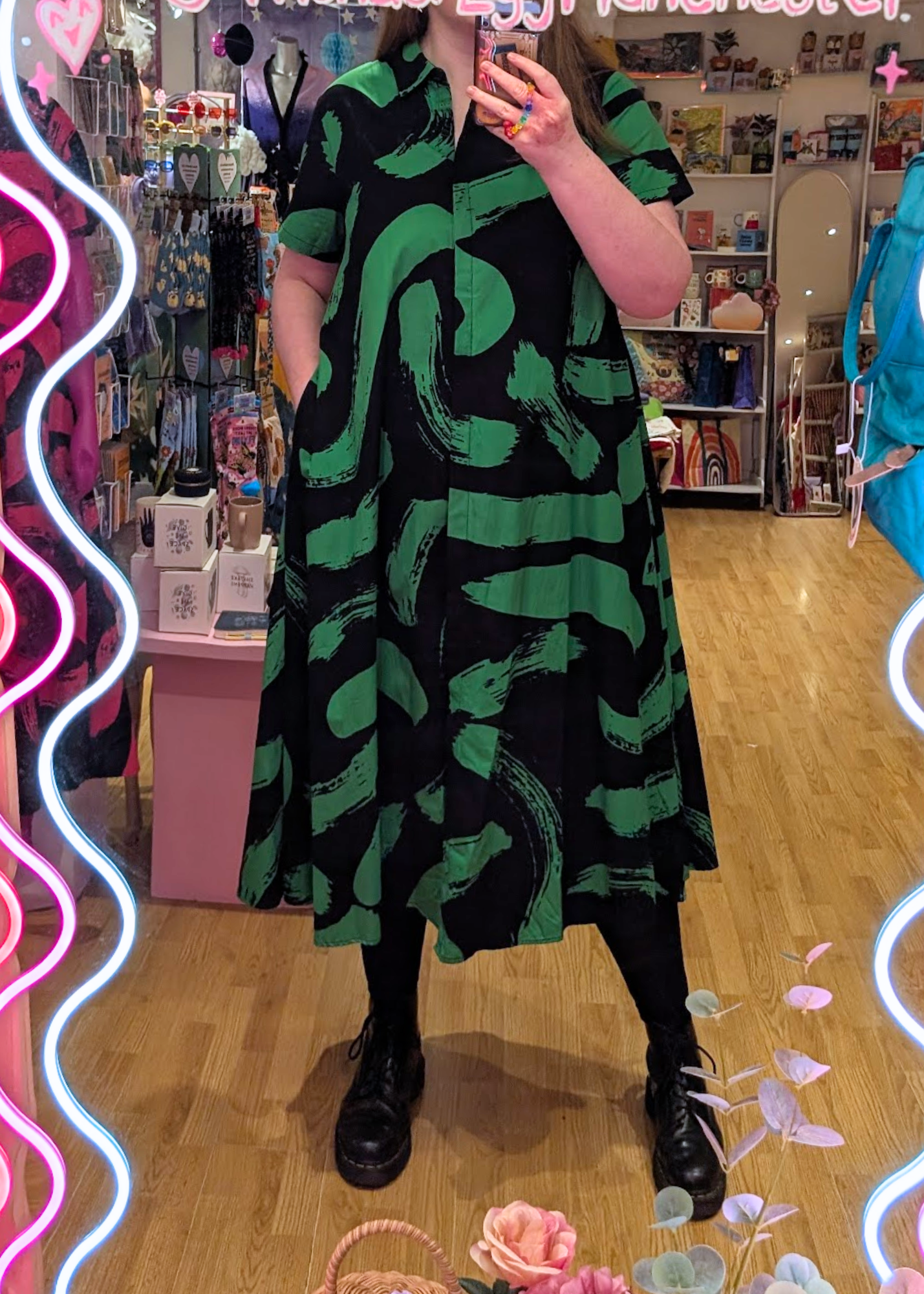 The Edit - Green Brushstroke Flared Print Maxi Dress