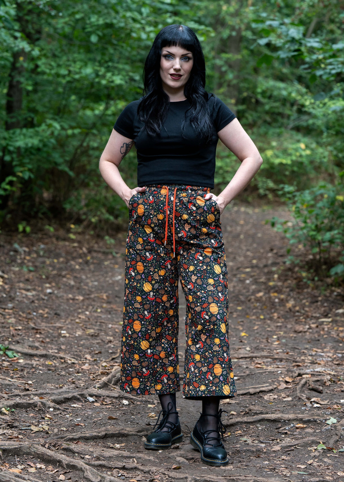 Rebel Romance - Autumn Favourites Wide Leg Cropped Trousers