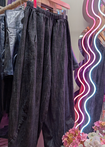 The Edit - Black Denim Style Cropped Cocoon Joggers