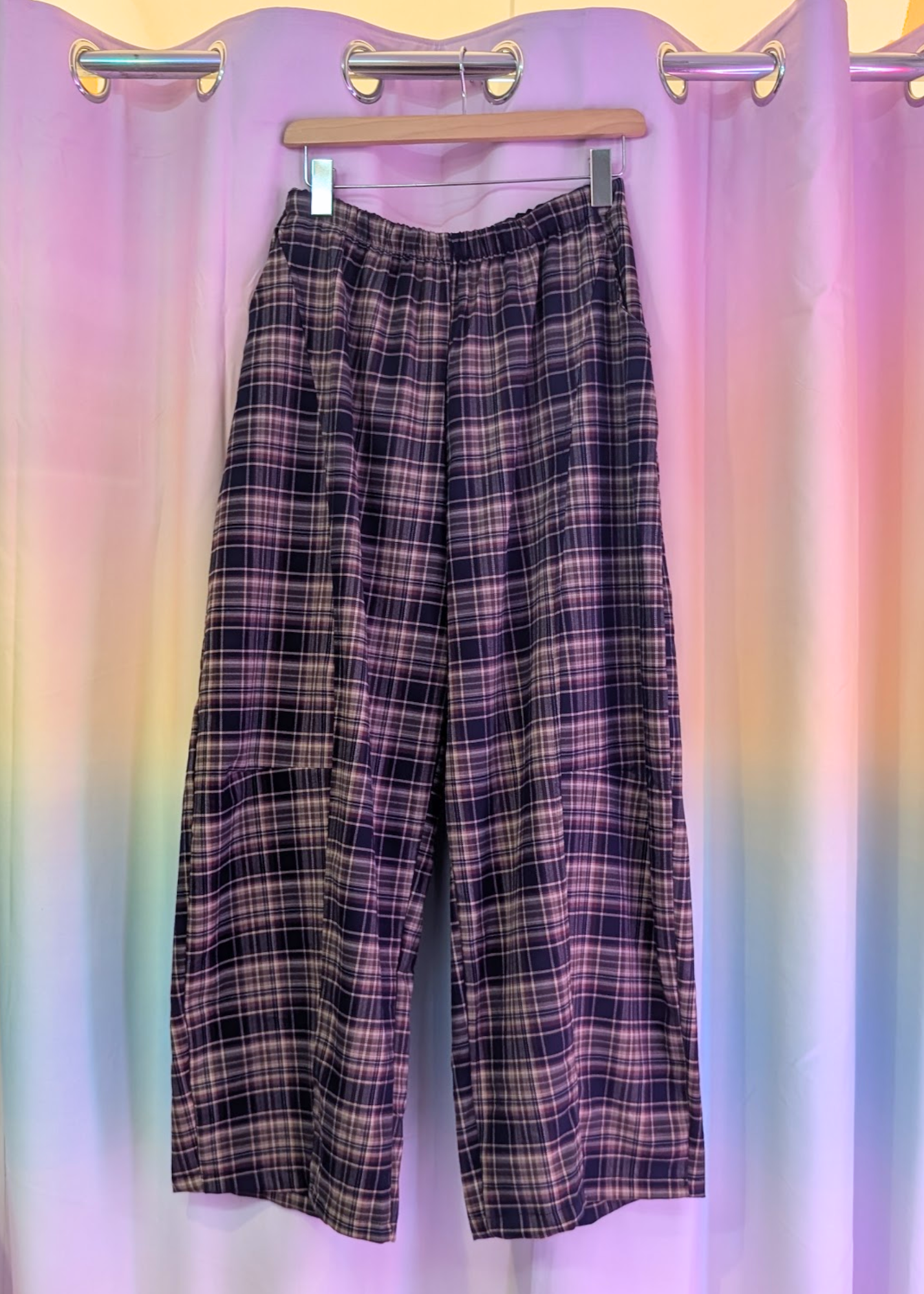 The Edit - Navy & Burgundy Plaid Check Barrel Trousers