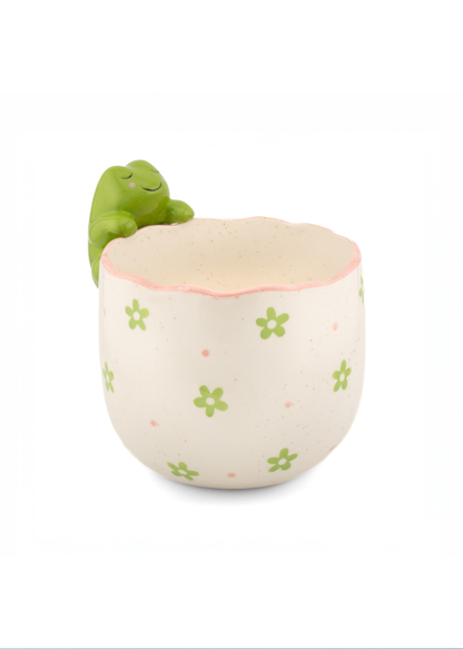 Sass & Belle - Peeking Frog Planter