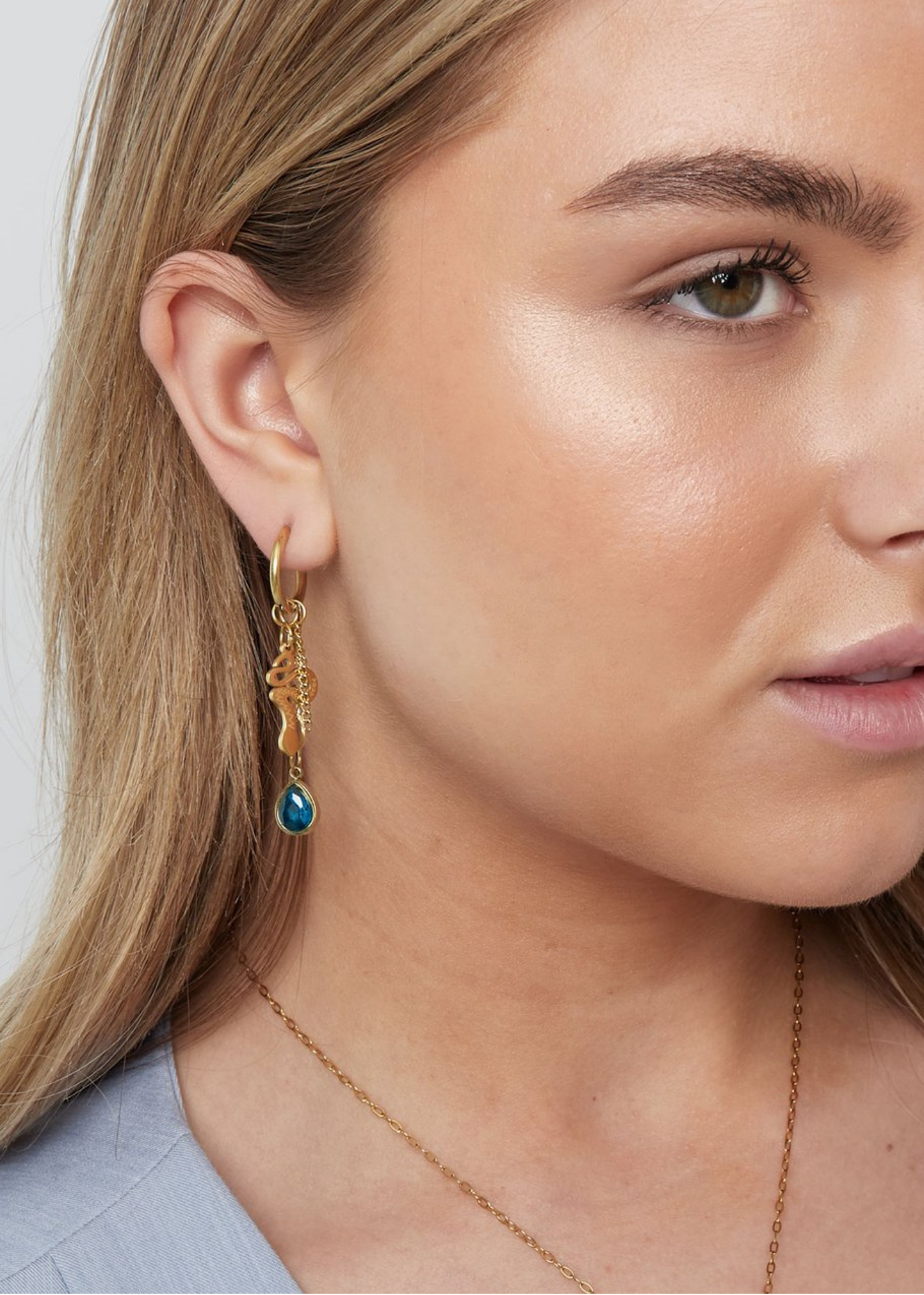 The Edit - Snake Tear Drop Earrings in Silver