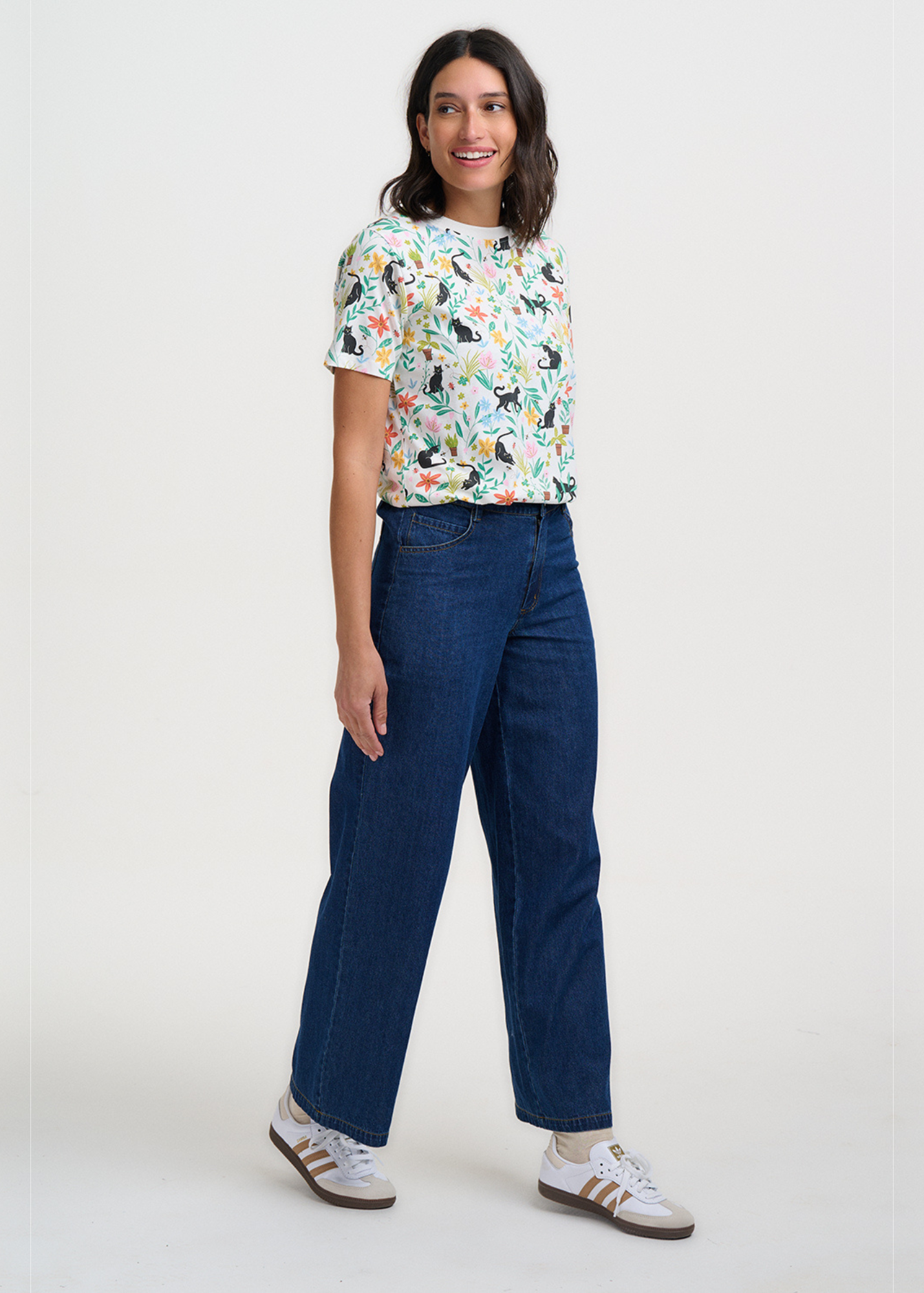 Sugarhill Brighton - Maggie Garden Cats Tee