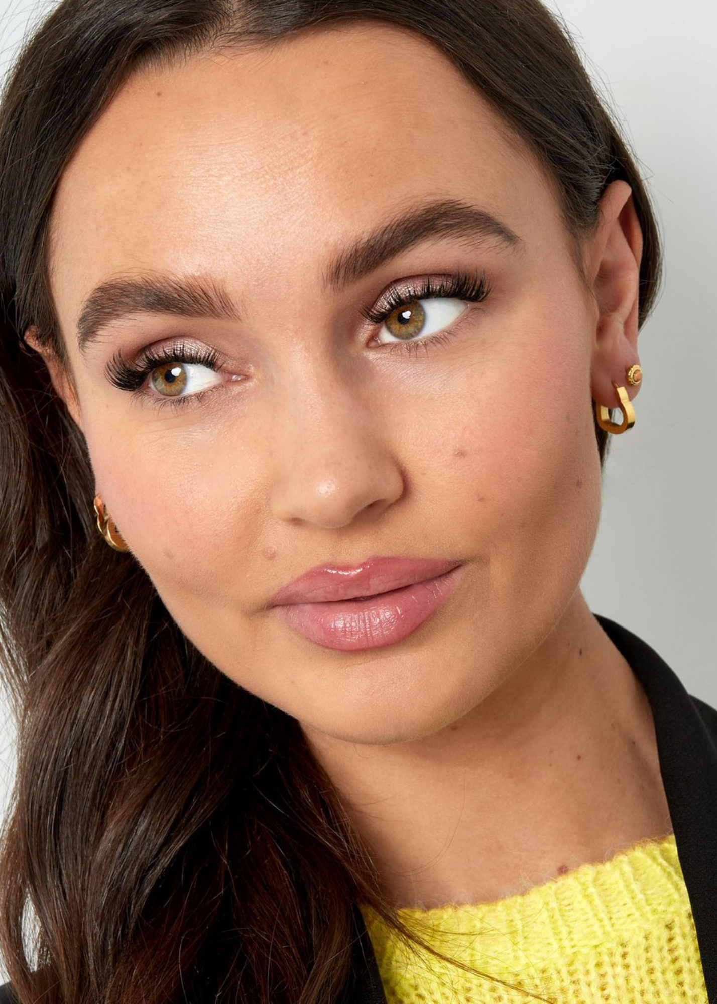 The Edit - Heart Shaped Hoop Earrings in Silver