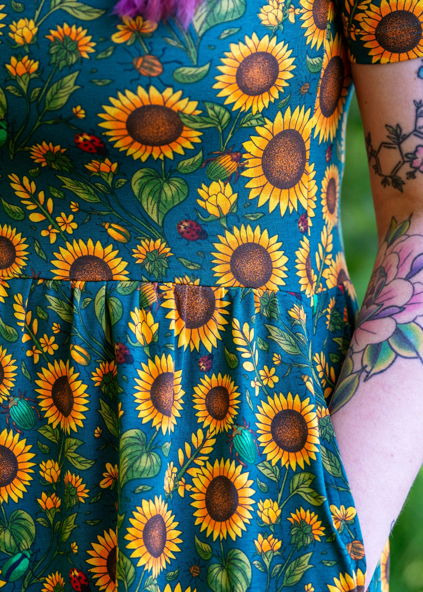 Rebel Romance - Sunflower Charity Midi Stretch Dress