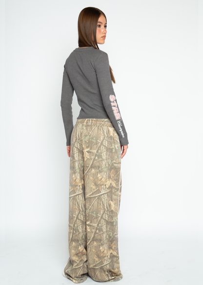 Daisy Street - Khaki Tree Camo Montauk Joggers