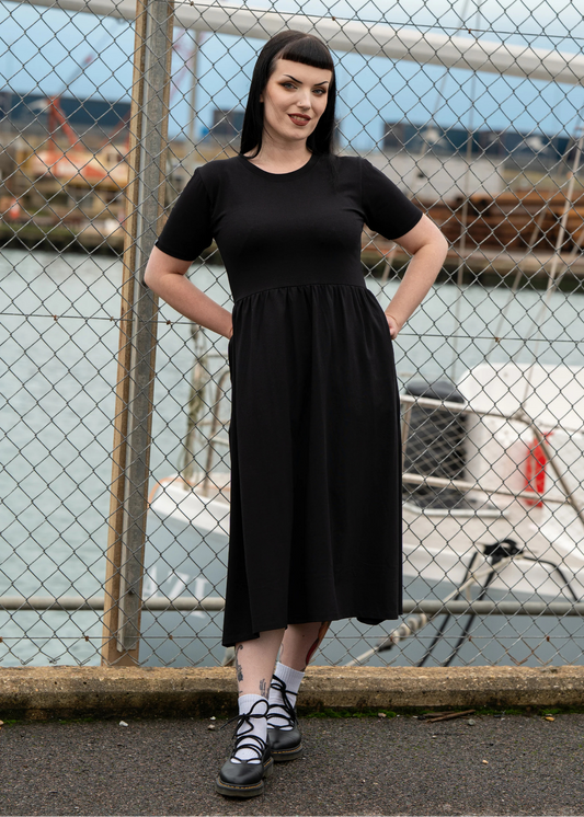 Rebel Romance - Black Midi Stretch Dress