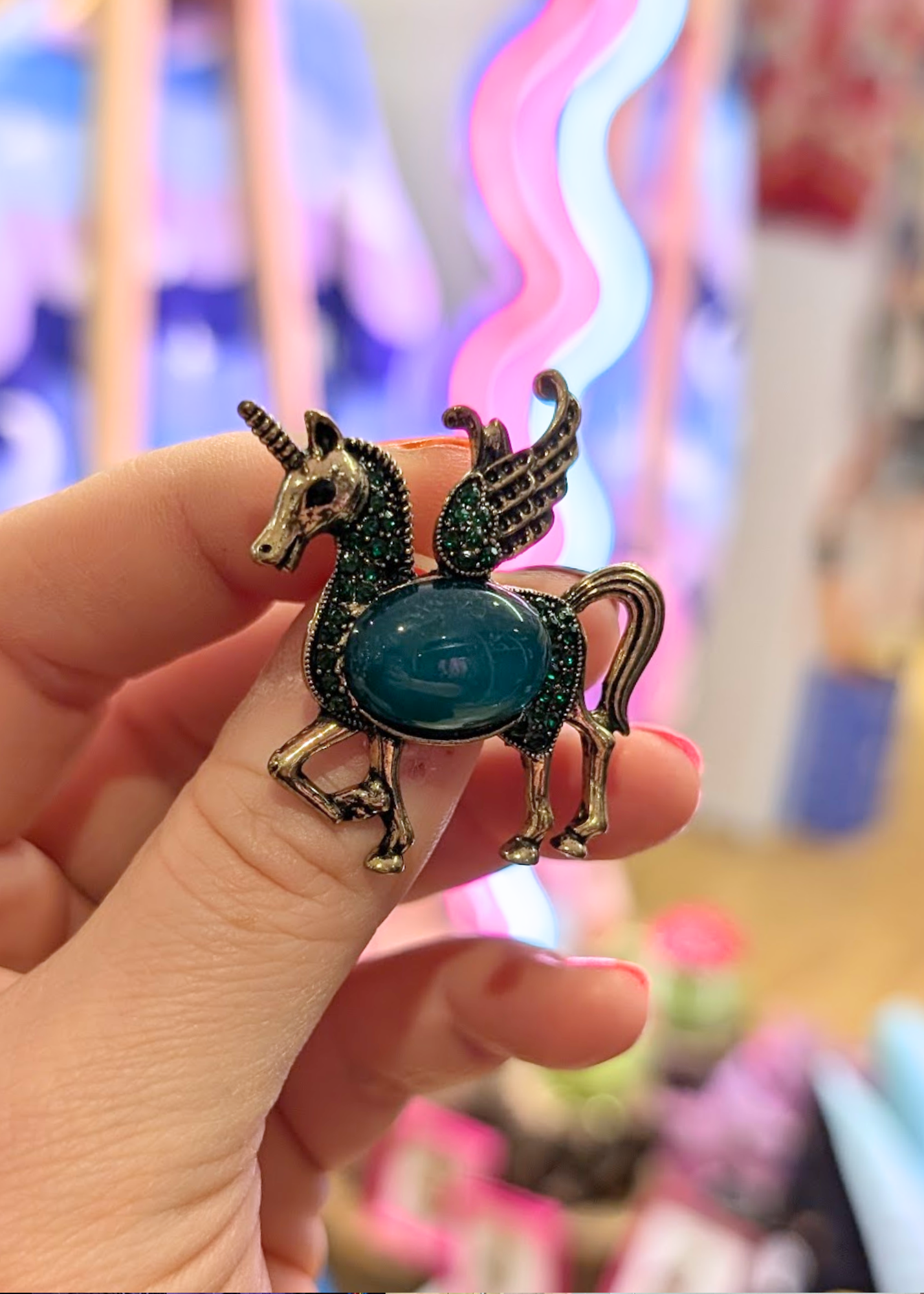 The Edit - Jade Unicorn Brooch