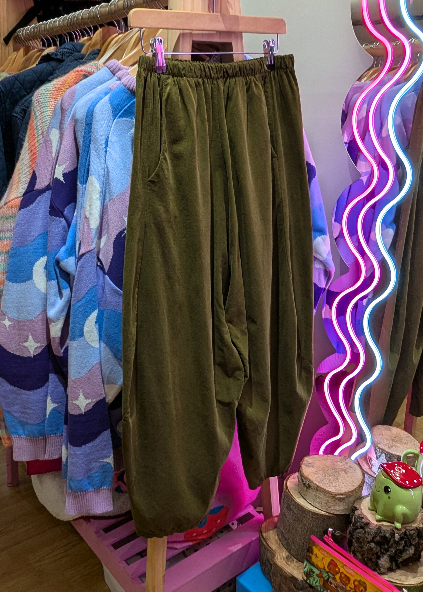 The Edit - Olive Green Needle Cord Cocoon Joggers