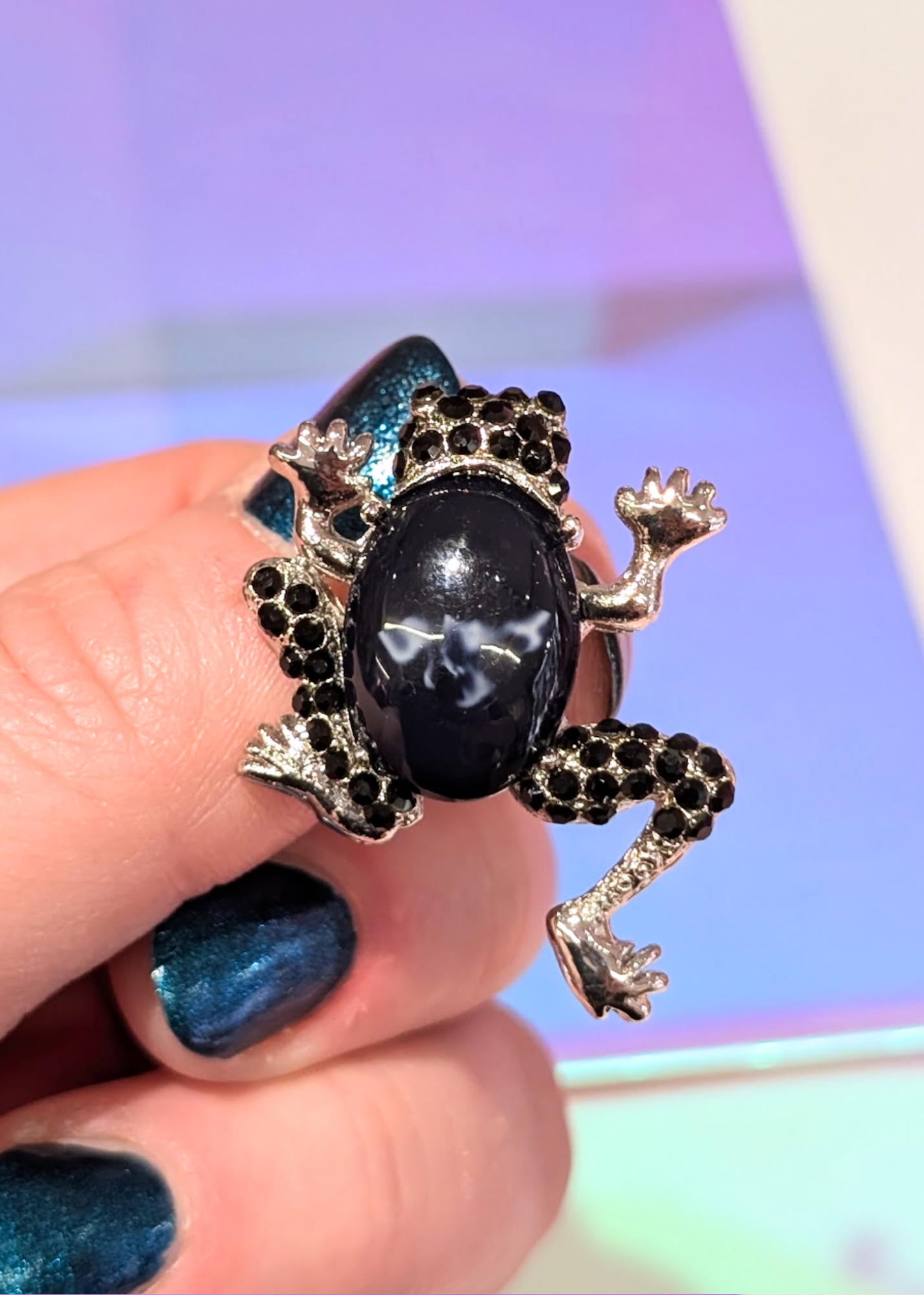 The Edit - Black jewel Frog Brooch in silver