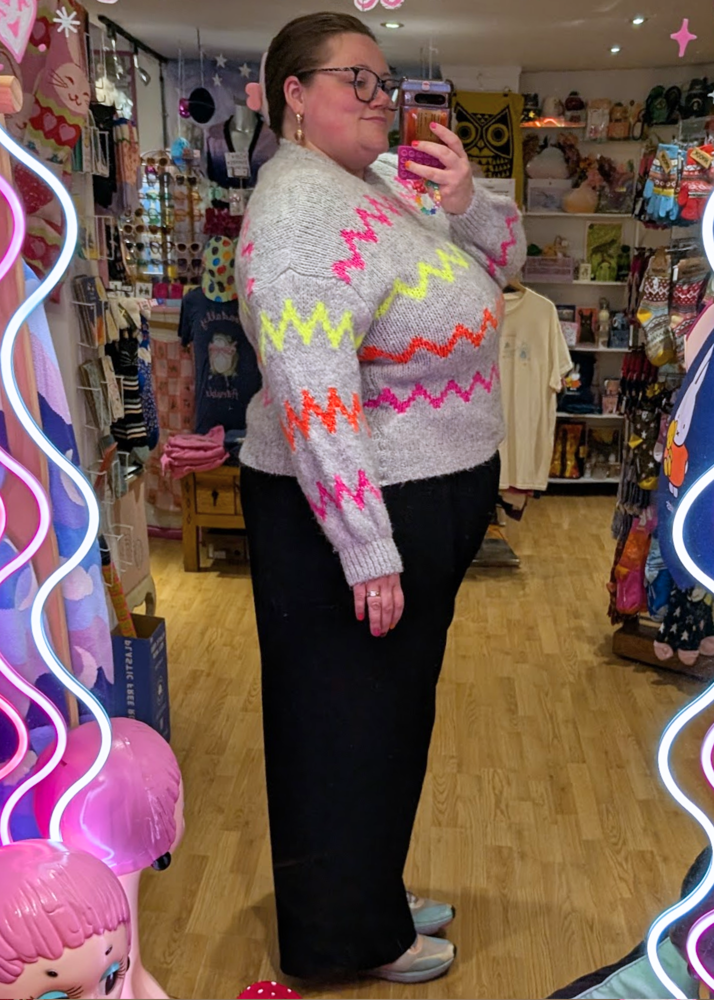 The Edit - Neon Zig Zag Knit Jumper in Grey