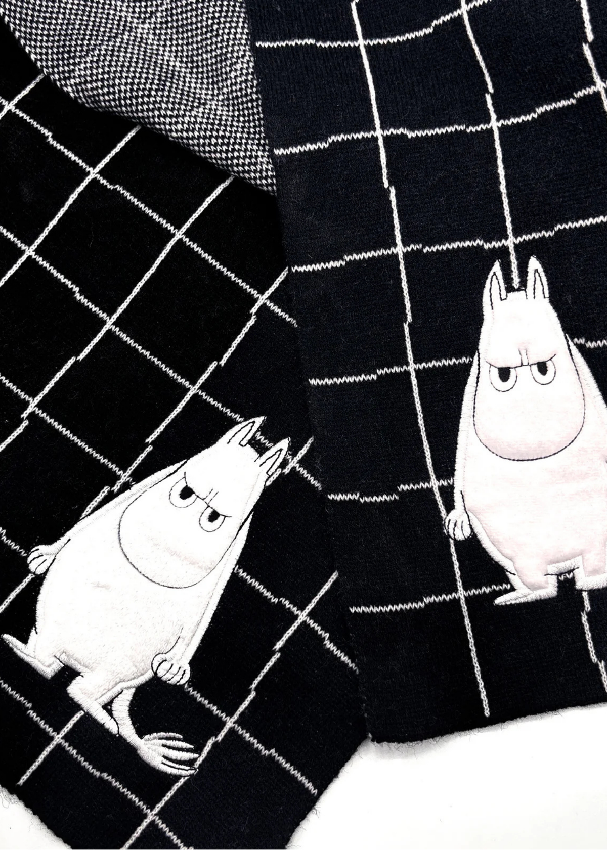 House of Disaster - Moomin Embellished Angry Scarf