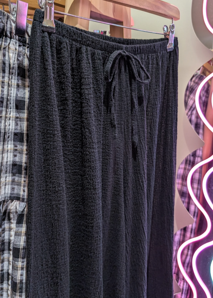 The Edit - Black Crinkle Trousers
