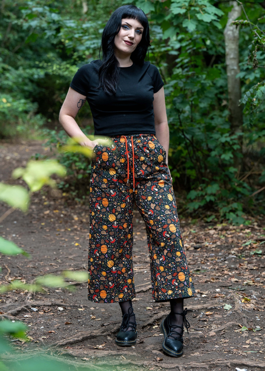 Rebel Romance - Autumn Favourites Wide Leg Cropped Trousers