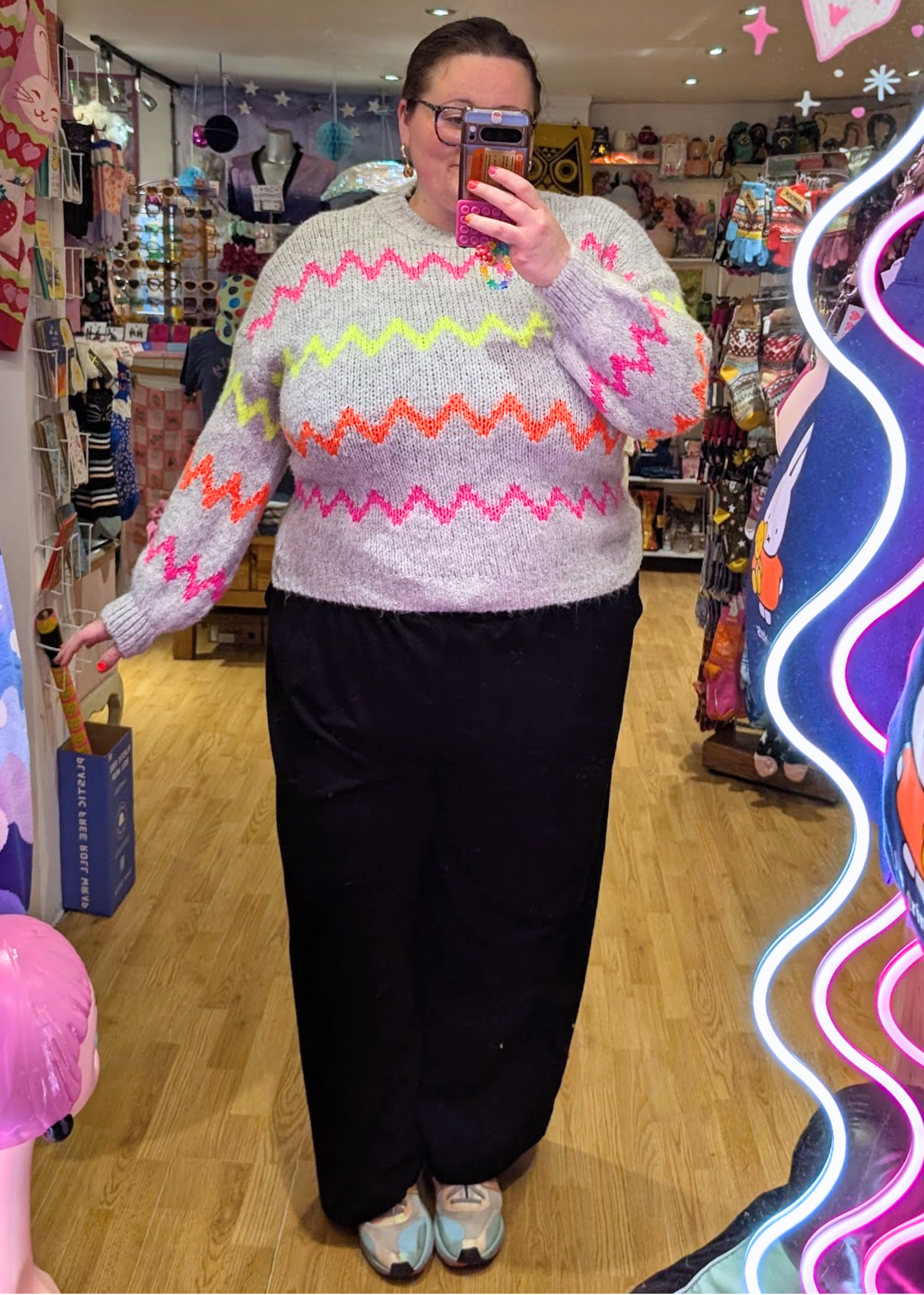 The Edit - Neon Zig Zag Knit Jumper in Grey