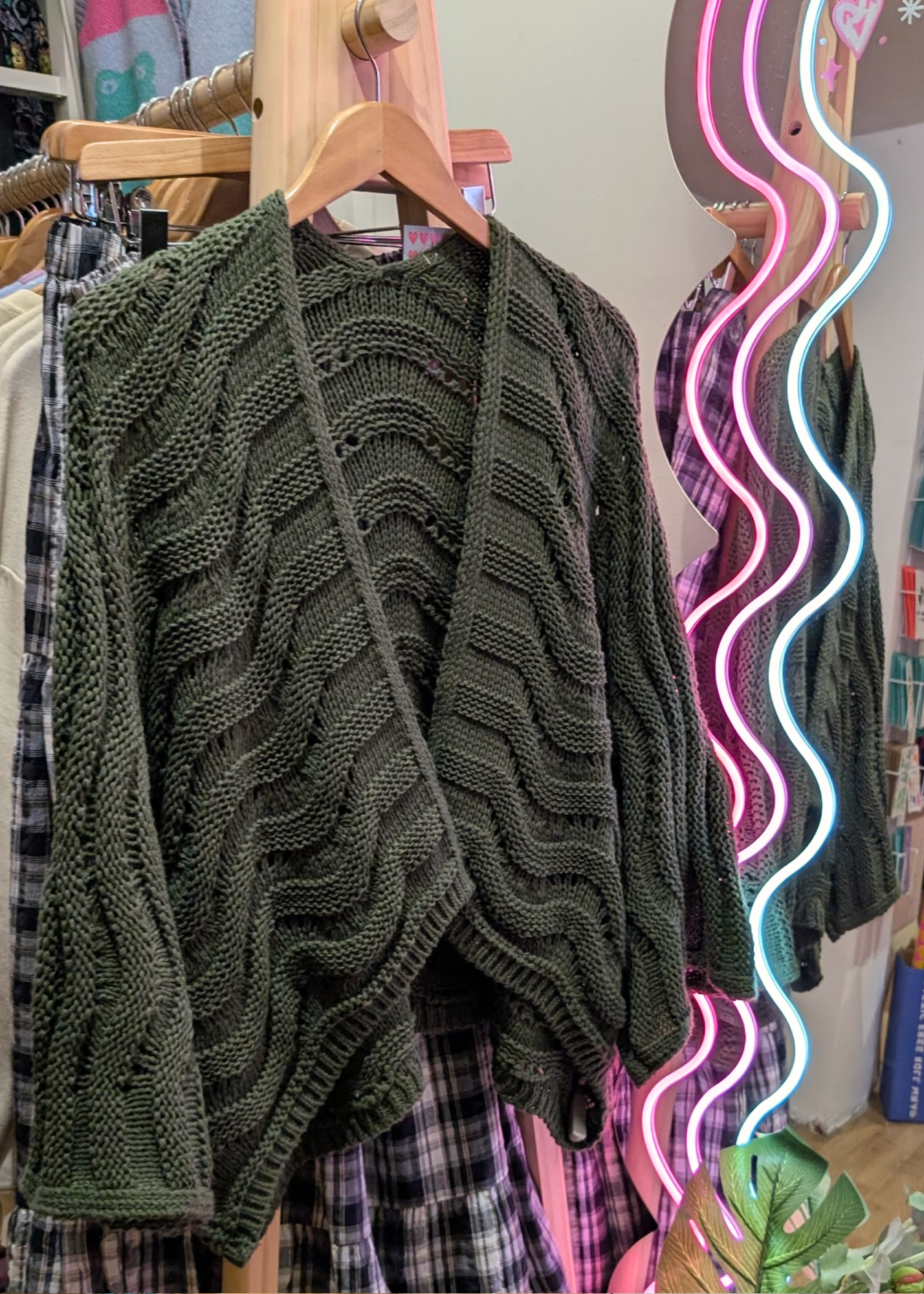 The Edit - Forest Green Wavy Knit Relaxed Cardigan