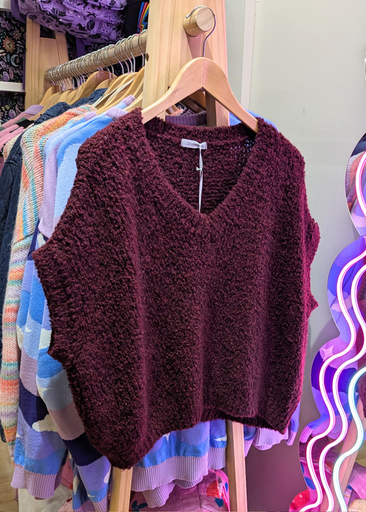 The Edit - Burgundy Chunky Knit Vest
