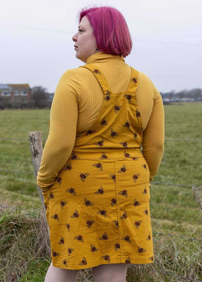 Run & Fly - Twill Gold Bee Pinafore