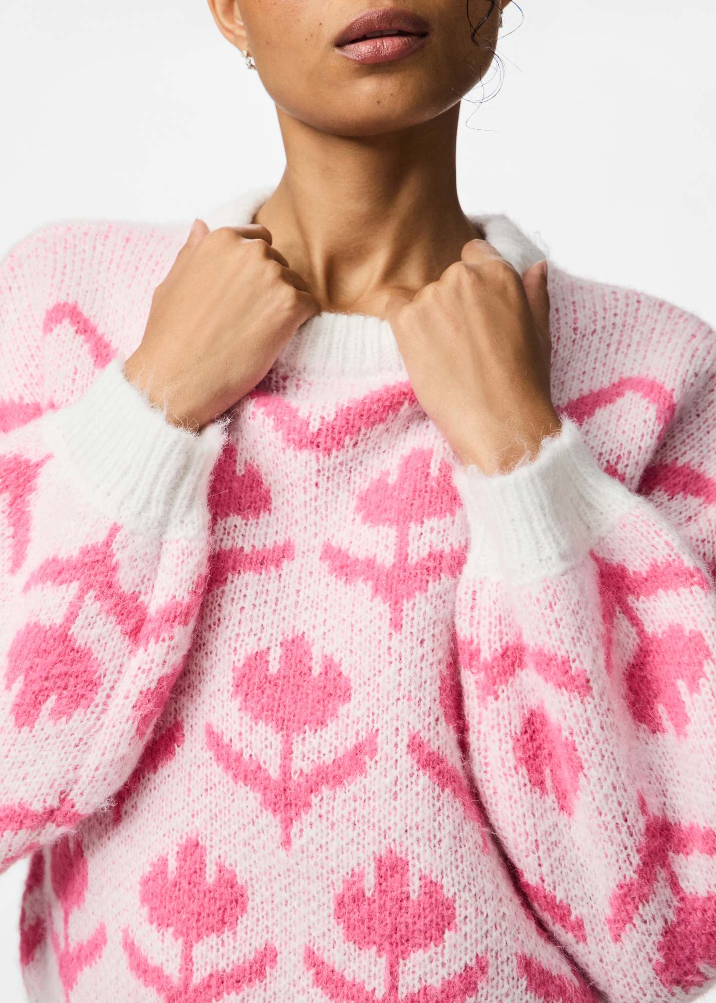Pieces - Pink Flowers Jacquard Knit Jumper
