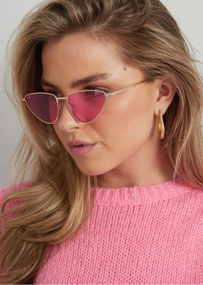 The Edit - Wire Frame Cat Eye Sunglasses in Pink