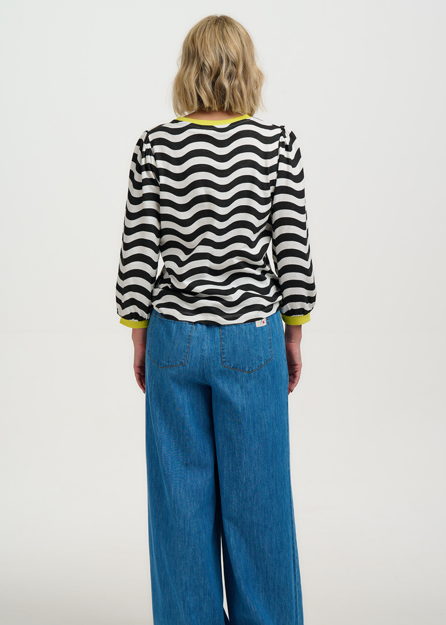 Sugarhill Brighton - Kitty Monochrome Waves Jersey Top