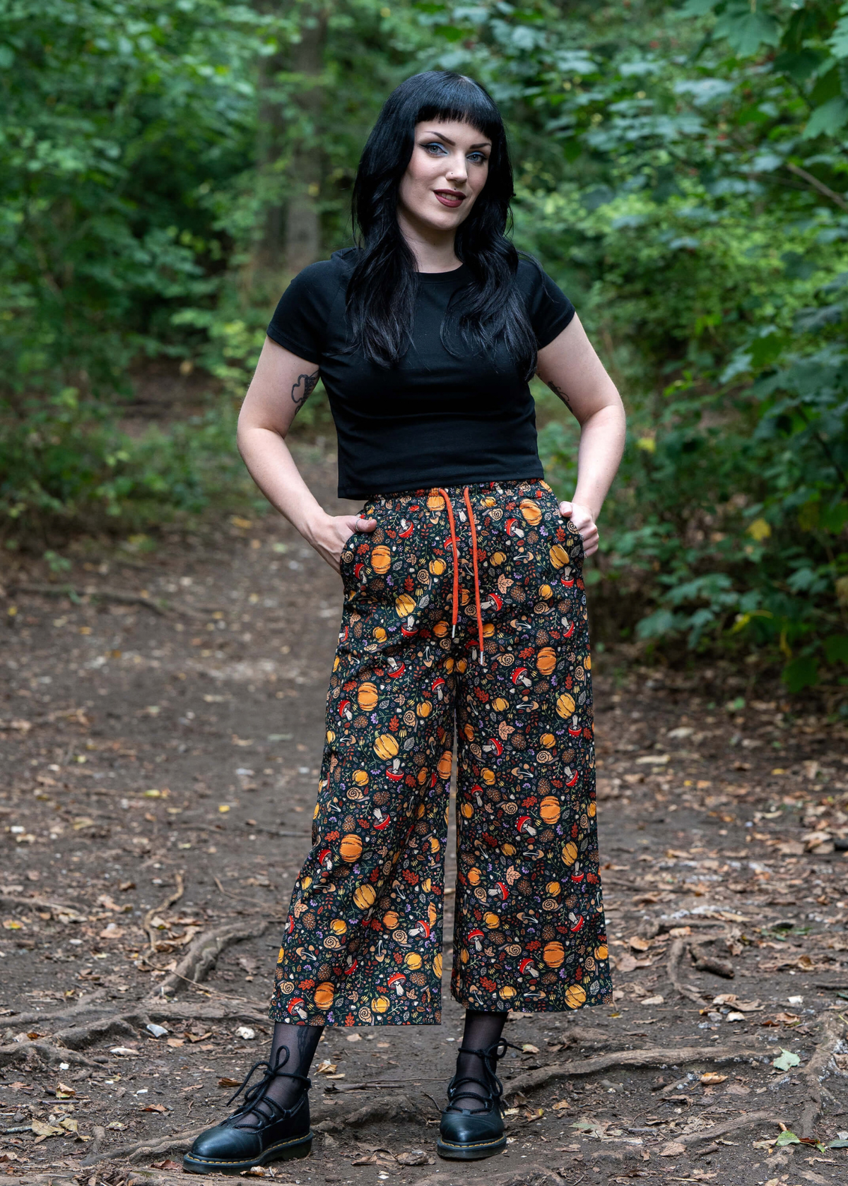 Rebel Romance - Autumn Favourites Wide Leg Cropped Trousers