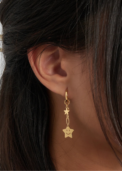 The Edit - Happy Star Drop Earrings in Silver