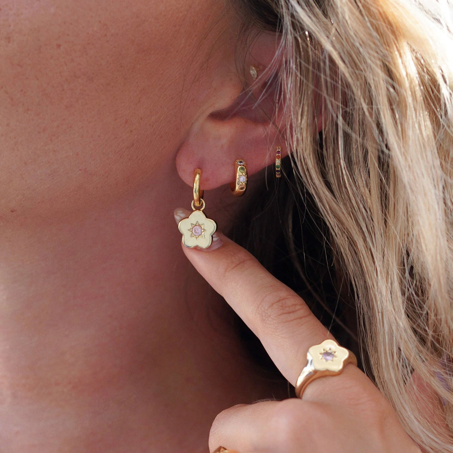 Junk Jewels - Flower Power Gold Charm Hoop Earrings