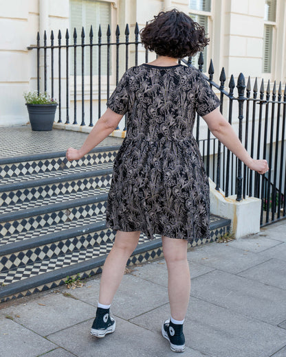 Rebel Romance - Black Floral Cobweb Stretch Smock Dress