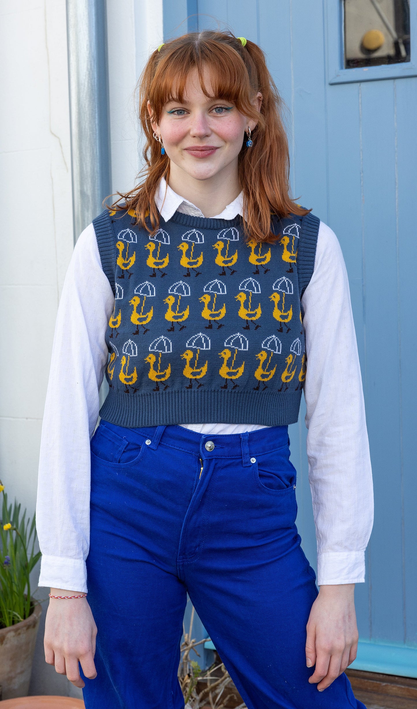 Run & Fly - Cropped Duck Sweater Vest
