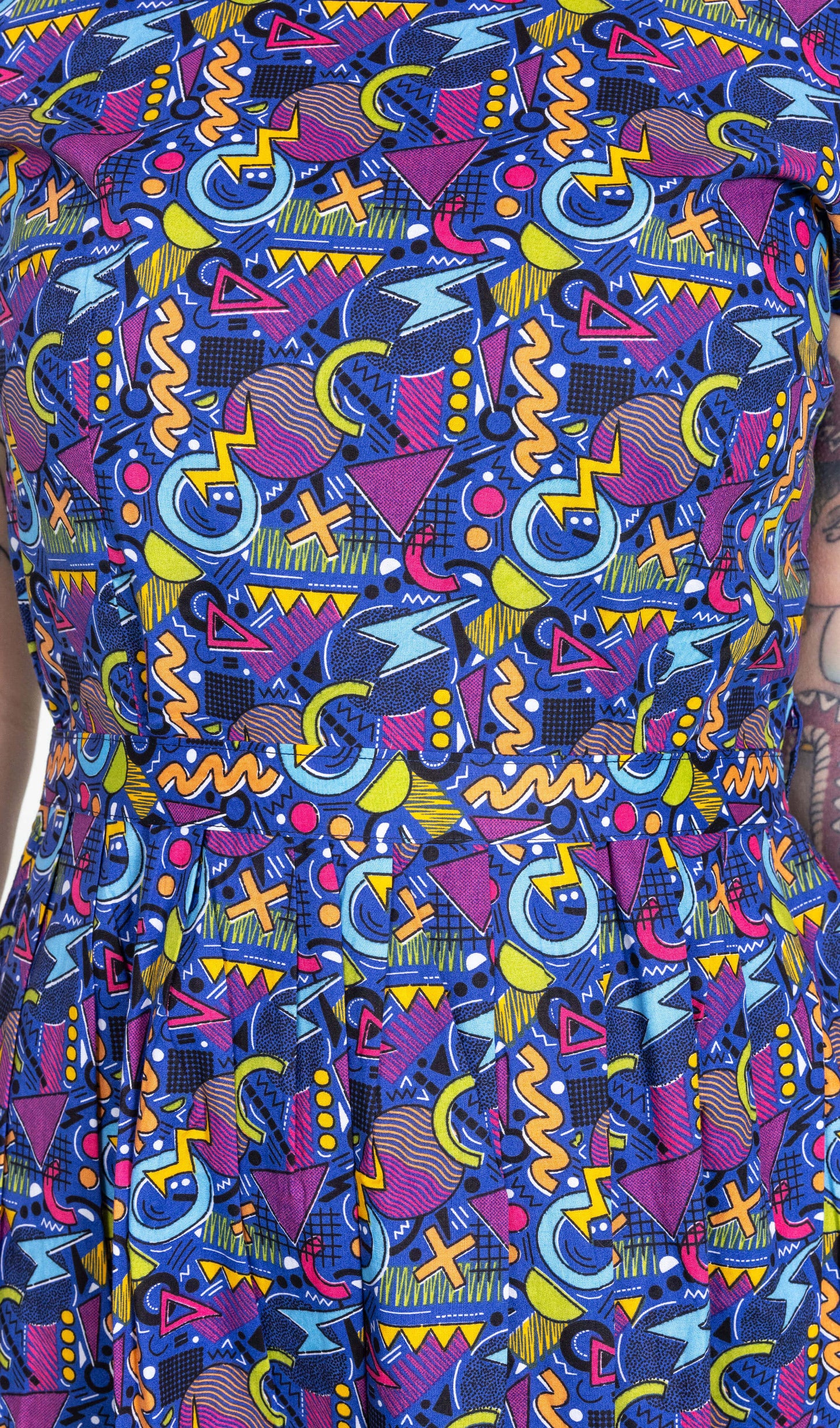 Run & Fly - 90's Arcade Stretch Belted Tea Dress with Pockets